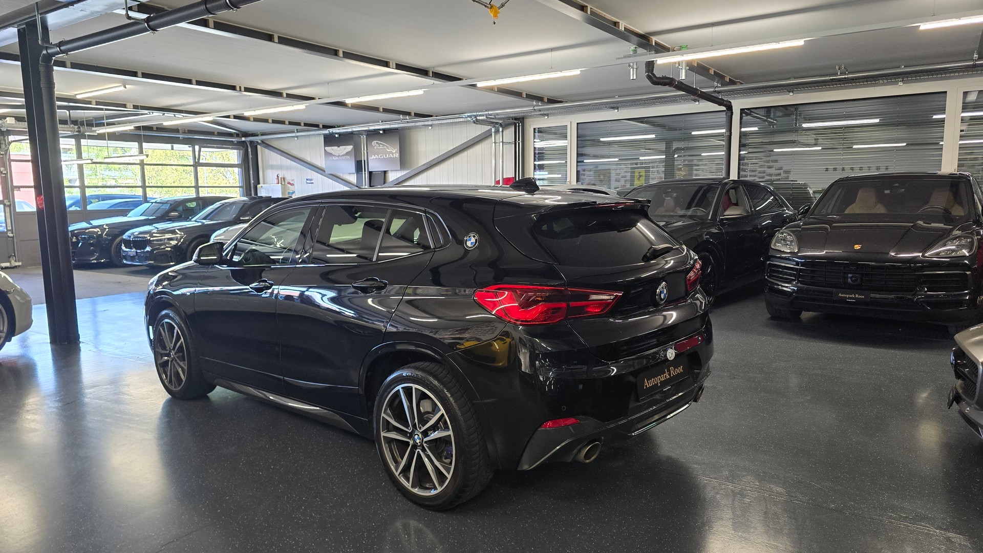 BMW X2 M35i Steptronic-image-6