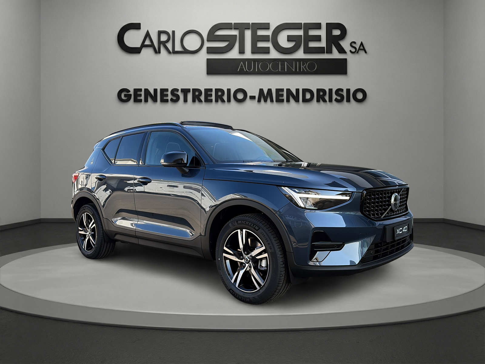 VOLVO XC40 B3 Benzin Mild Hybrid Plus Dark DCT-image-13