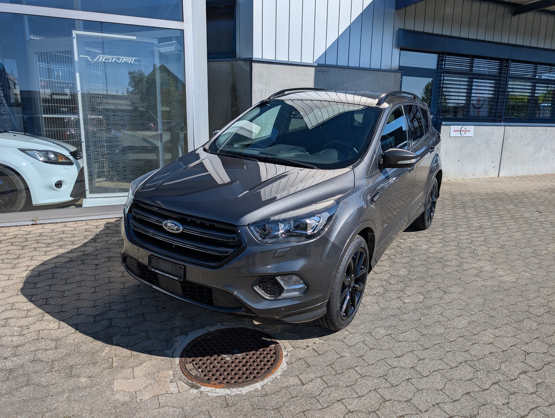 FORD Kuga 2.0 TDCi ST Line High 4WD PowerShift