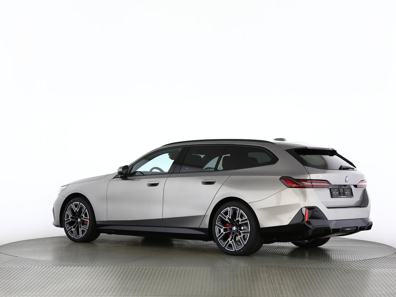 BMW i5 xDrive40 Tour. M Sport-image-9