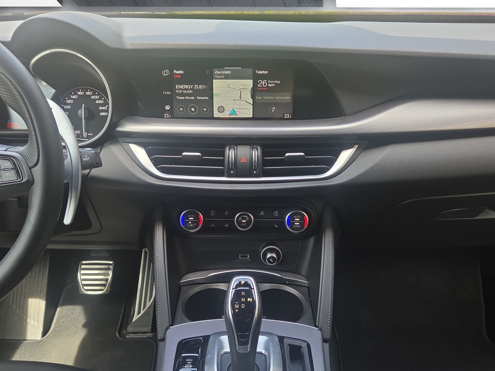 ALFA ROMEO Stelvio 2.2 JTDM Veloce Premium 21 Zoll Sky Q4-image-12