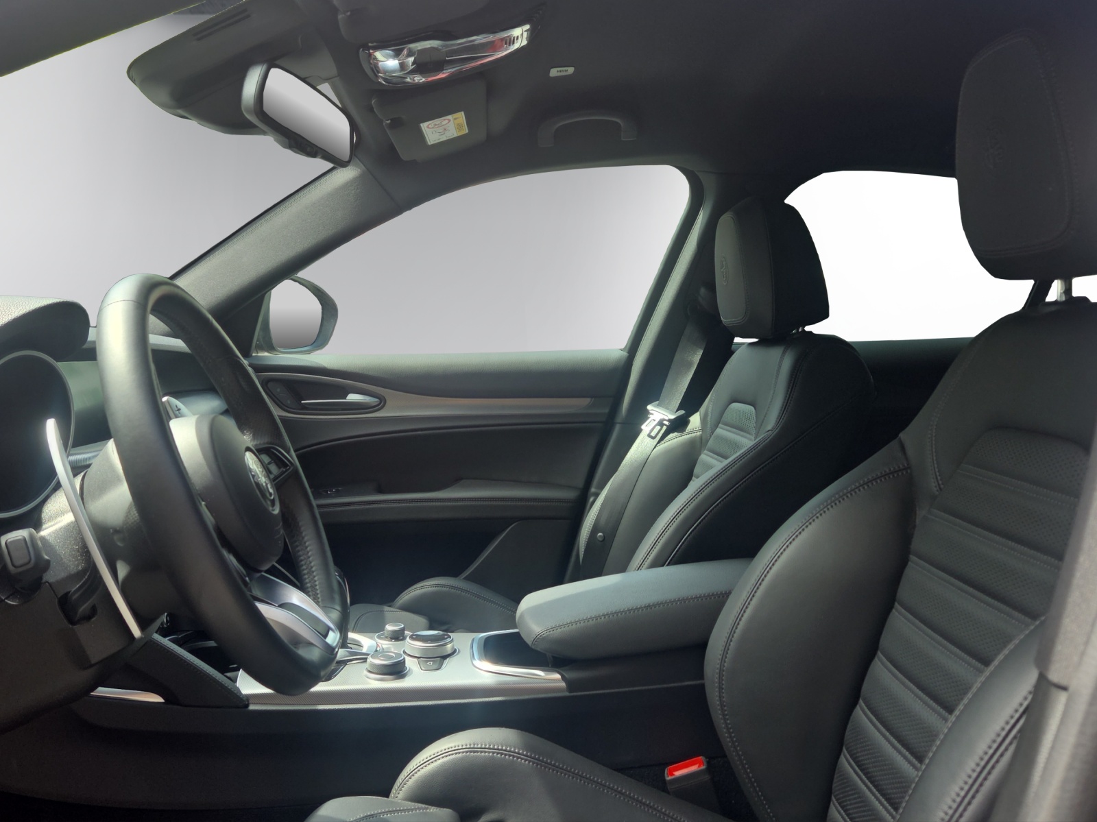 ALFA ROMEO Stelvio 2.2 JTDM Veloce Premium 21 Zoll Sky Q4-image-10