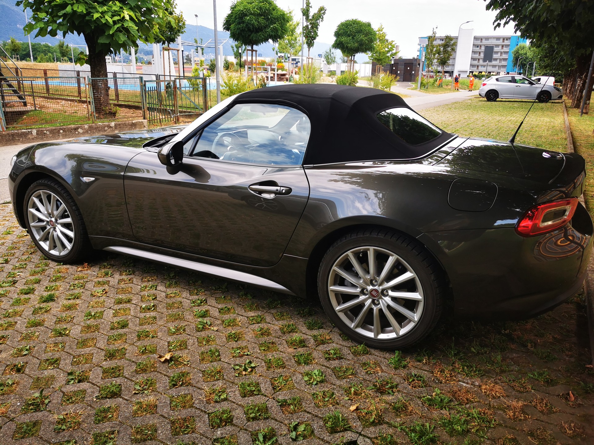 FIAT 124 Spider 1.4 TB Lusso TB-image-3