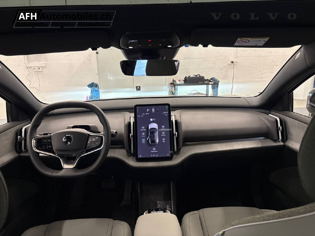 VOLVO EX 30 CC E60 Twin Performance-image-9