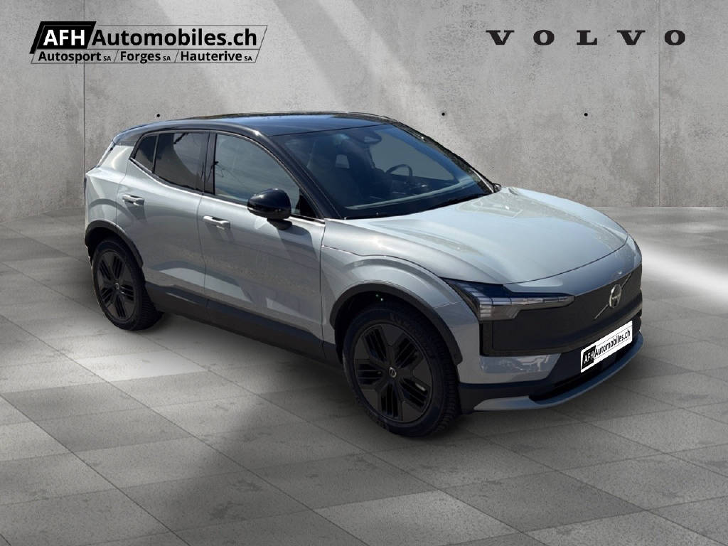 VOLVO EX 30 CC E60 Twin Performance-image-1