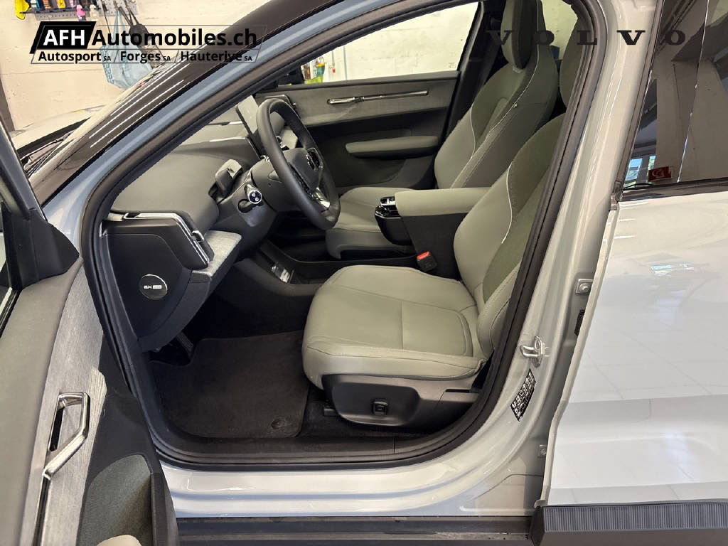 VOLVO EX 30 CC E60 Twin Performance-image-8