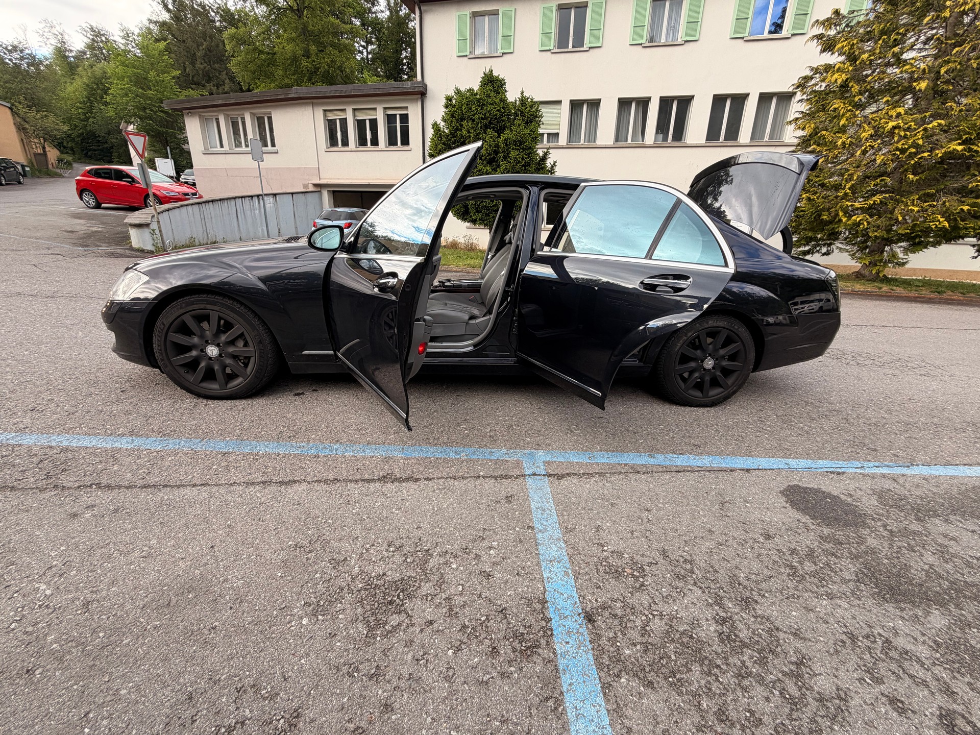 MERCEDES-BENZ S 500 4Matic 7G-Tronic-image-15