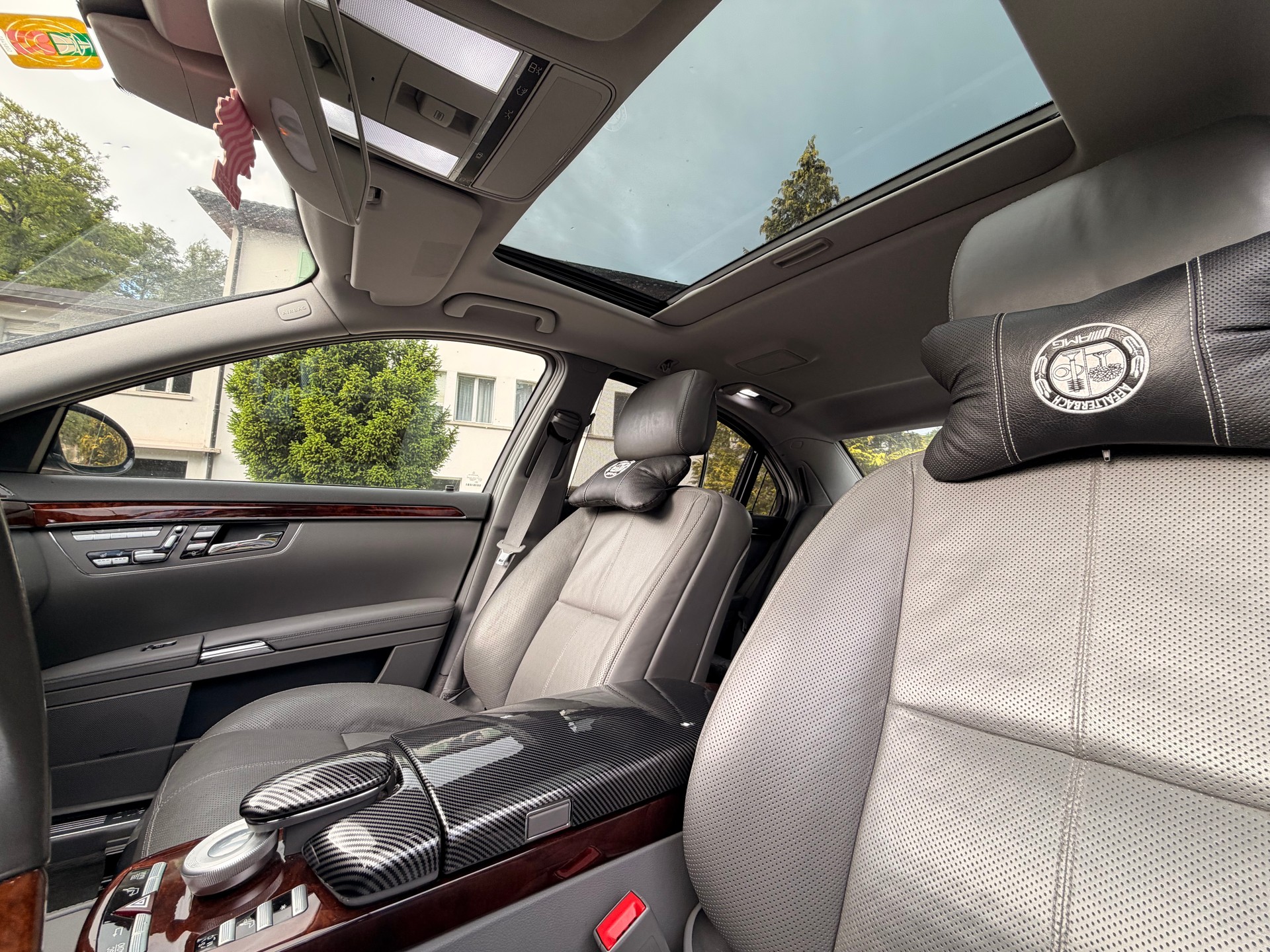 MERCEDES-BENZ S 500 4Matic 7G-Tronic-image-26