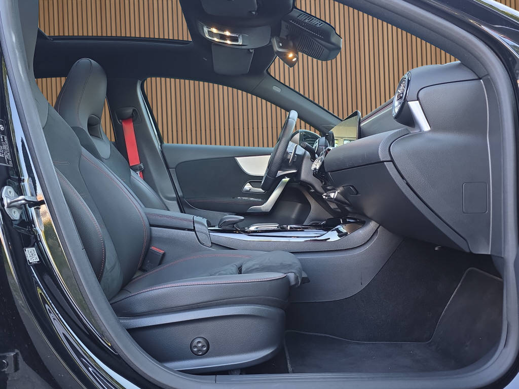 MERCEDES-BENZ A 35 AMG 4matic-image-13