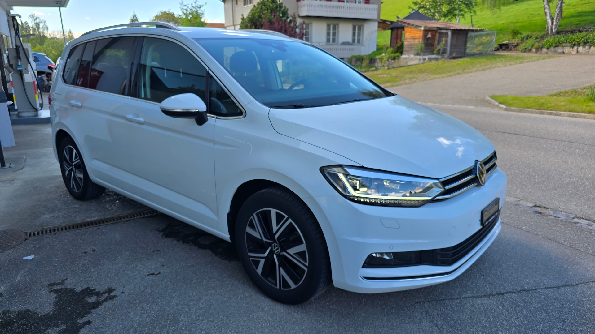 VW Touran 1.5 TSI EVO Highline DSG-image-1