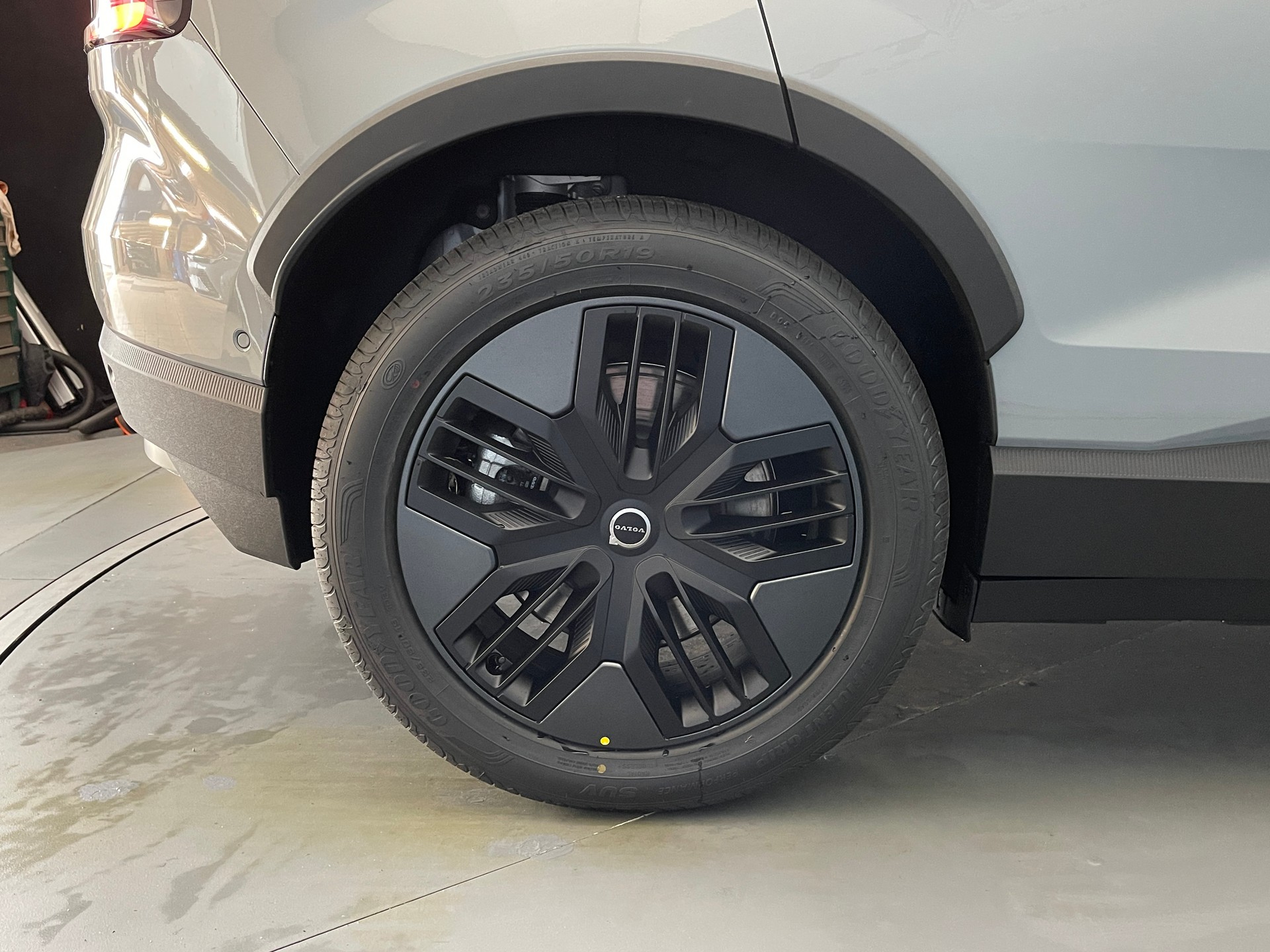 VOLVO EX30 CC E60 Twin Performance AWD-image-3