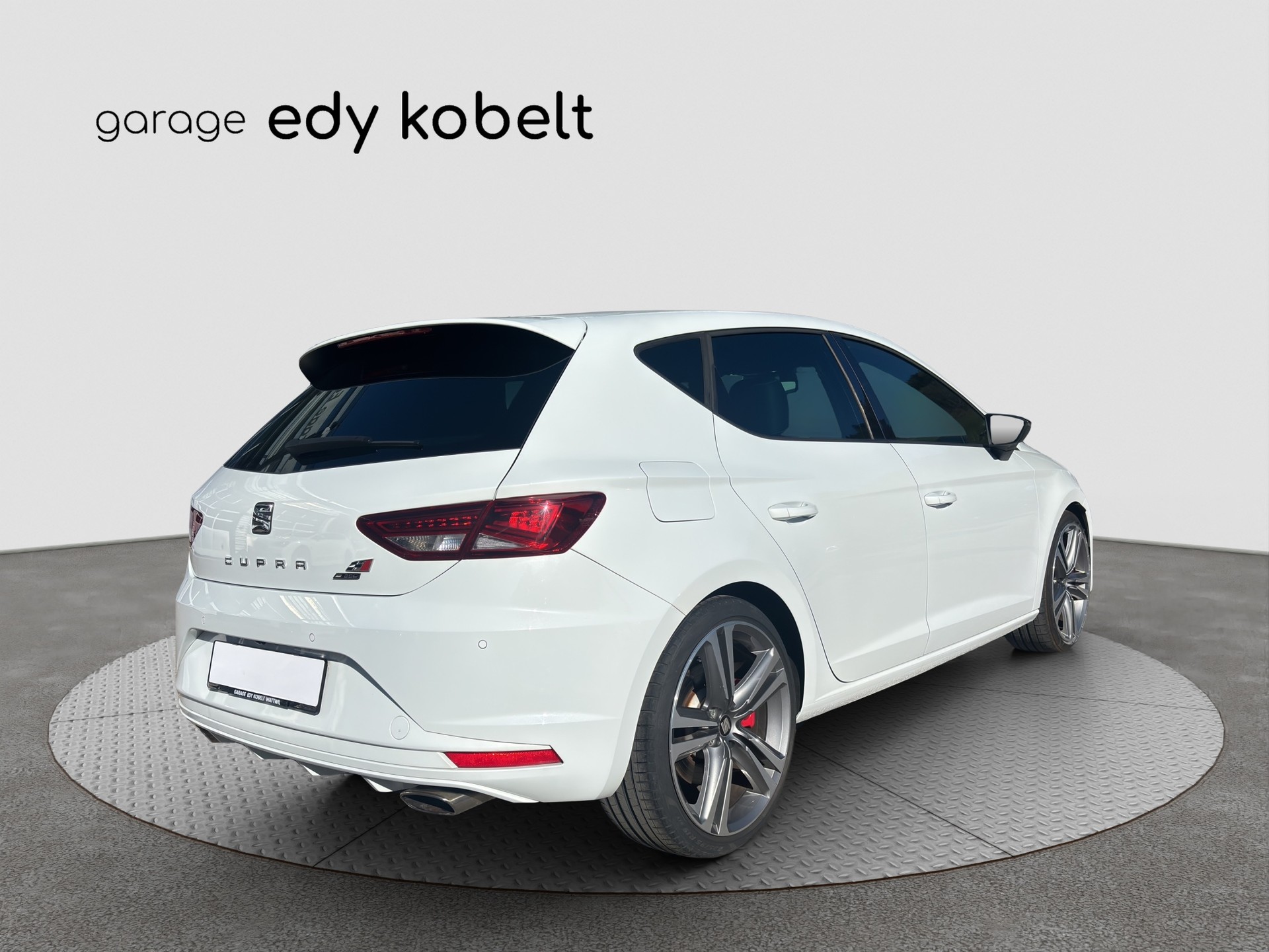 SEAT Leon 2.0 TSI Cupra 290 DSG-image-21