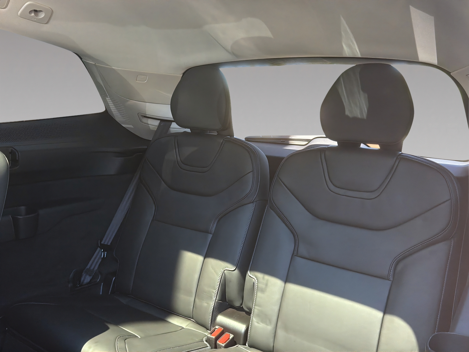 VOLVO EX90 Twin Performance Ultra 6P. AWD-image-19