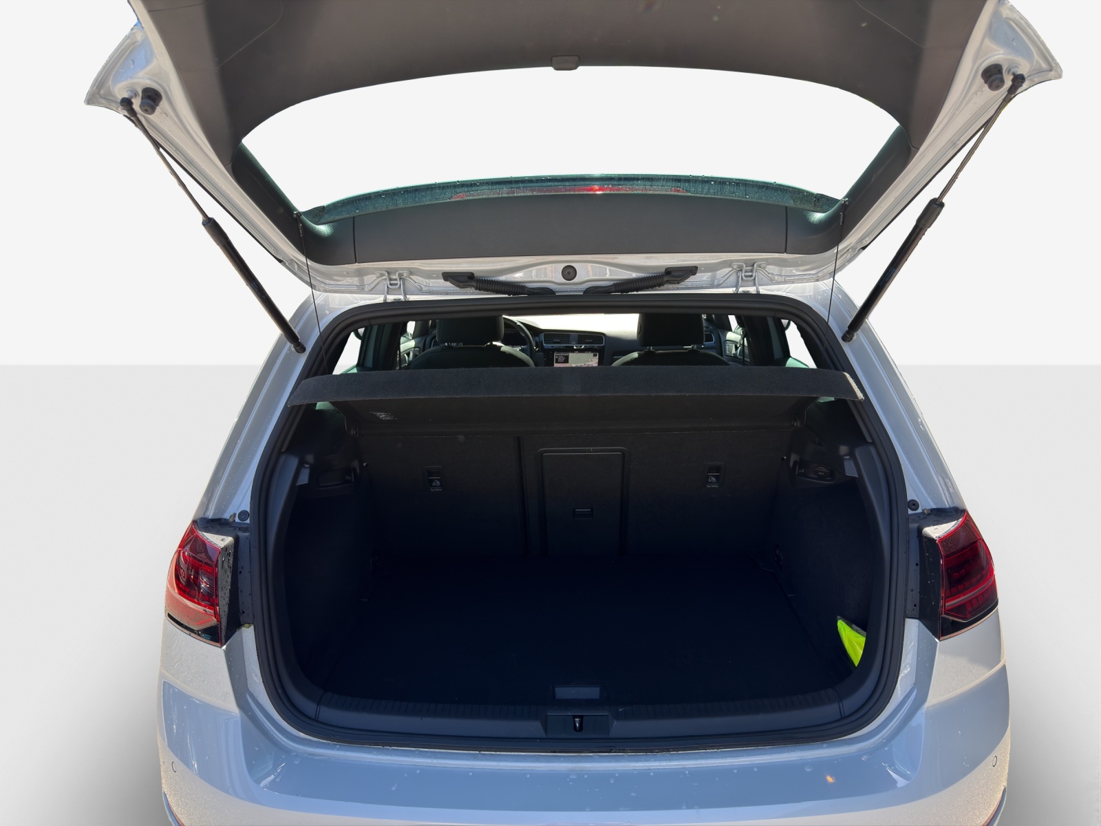 VW Golf 2.0 TSI R 4Motion DSG-image-12