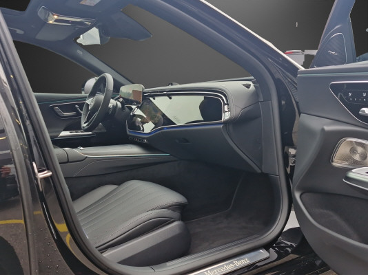 MERCEDES-BENZ E 220 d 4Matic-image-7