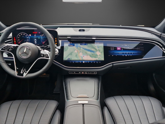 MERCEDES-BENZ E 220 d 4Matic-image-8