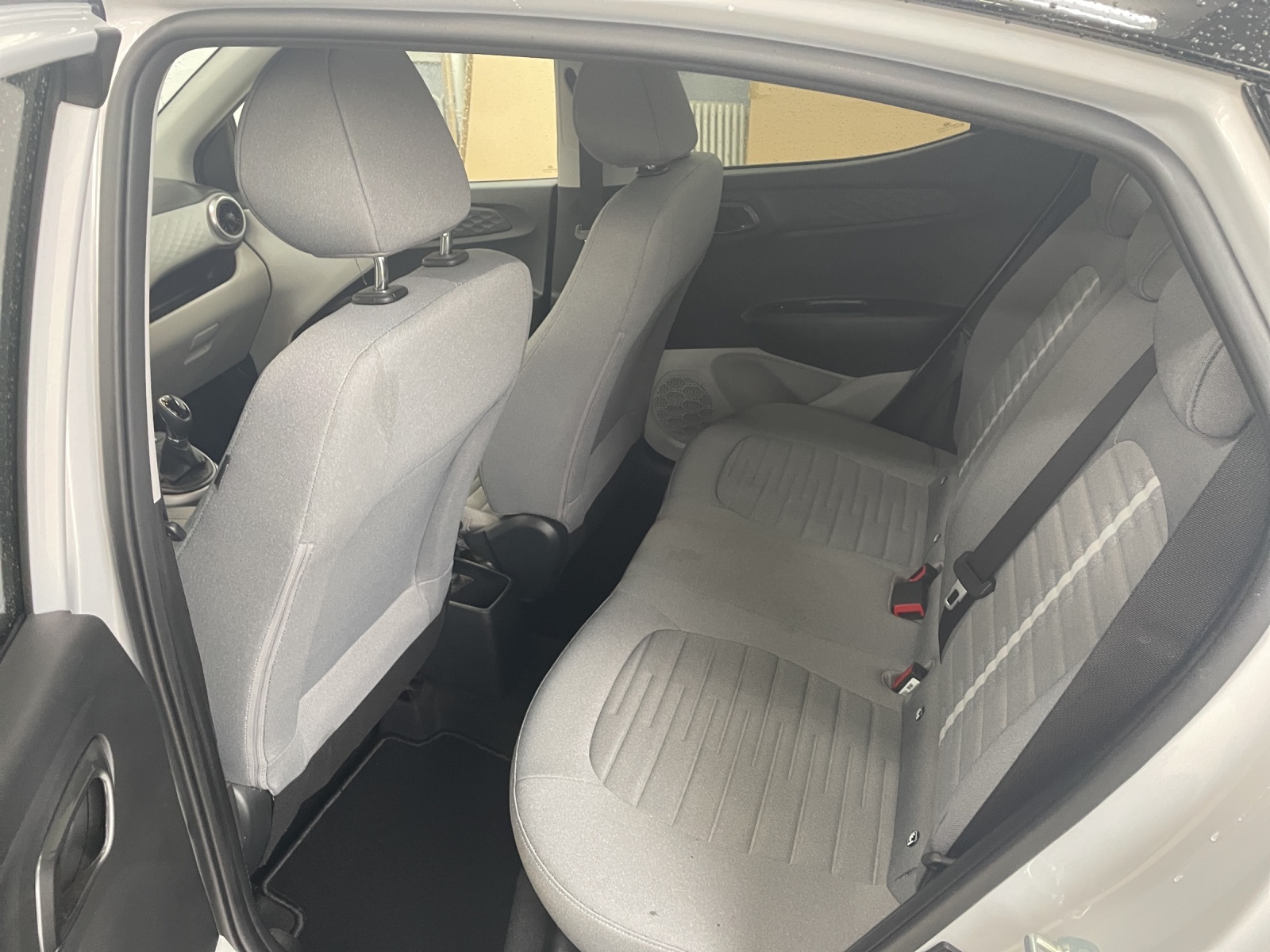 HYUNDAI i10 1.2 Vertex-image-6