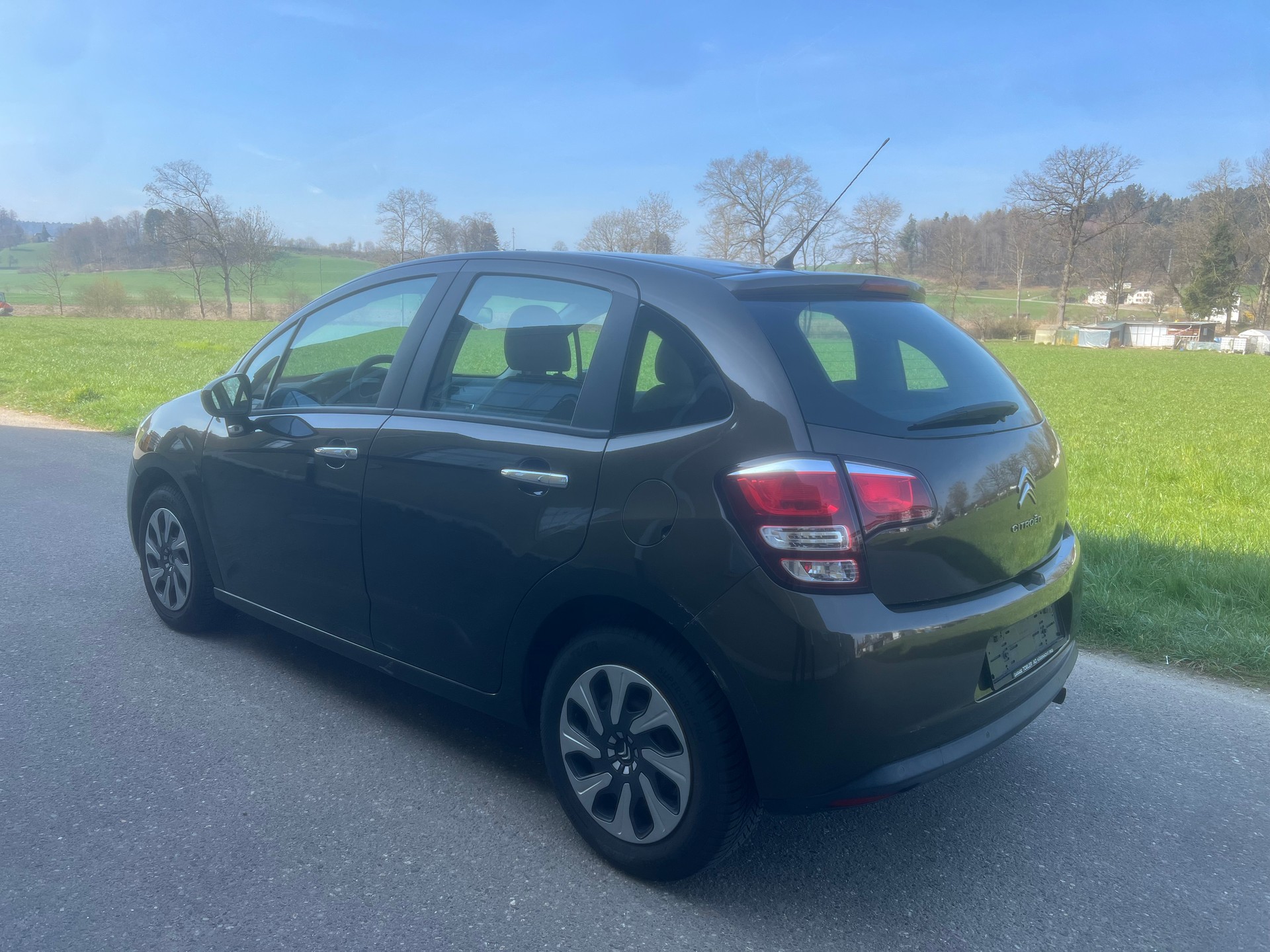CITROEN C3 1.2i Tonic-image-1