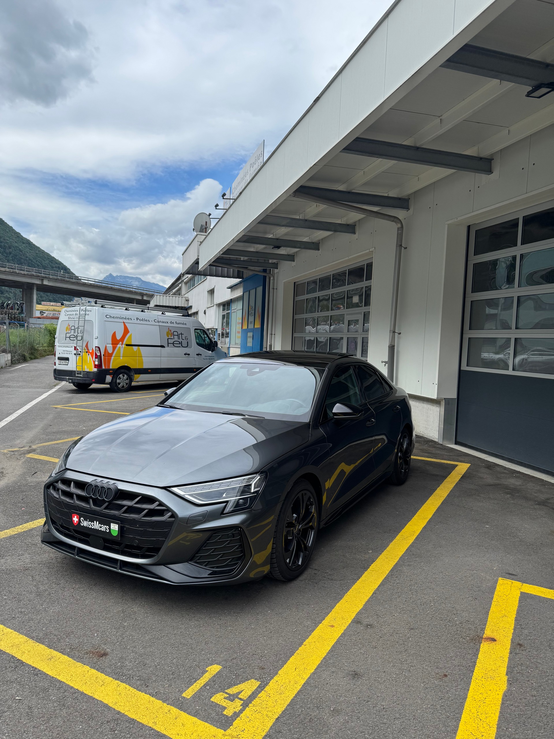 AUDI A3 Limousine 35 TFSI S-Line Attraction S-tronic-image-7