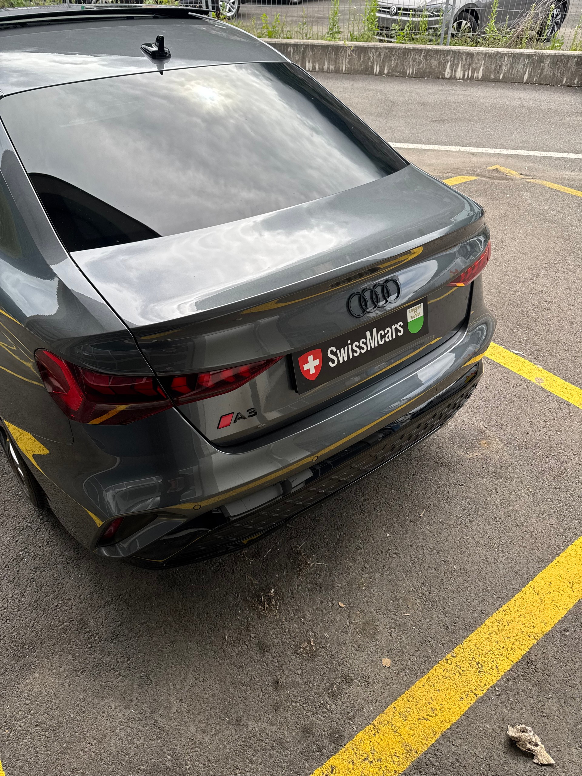 AUDI A3 Limousine 35 TFSI S-Line Attraction S-tronic-image-17