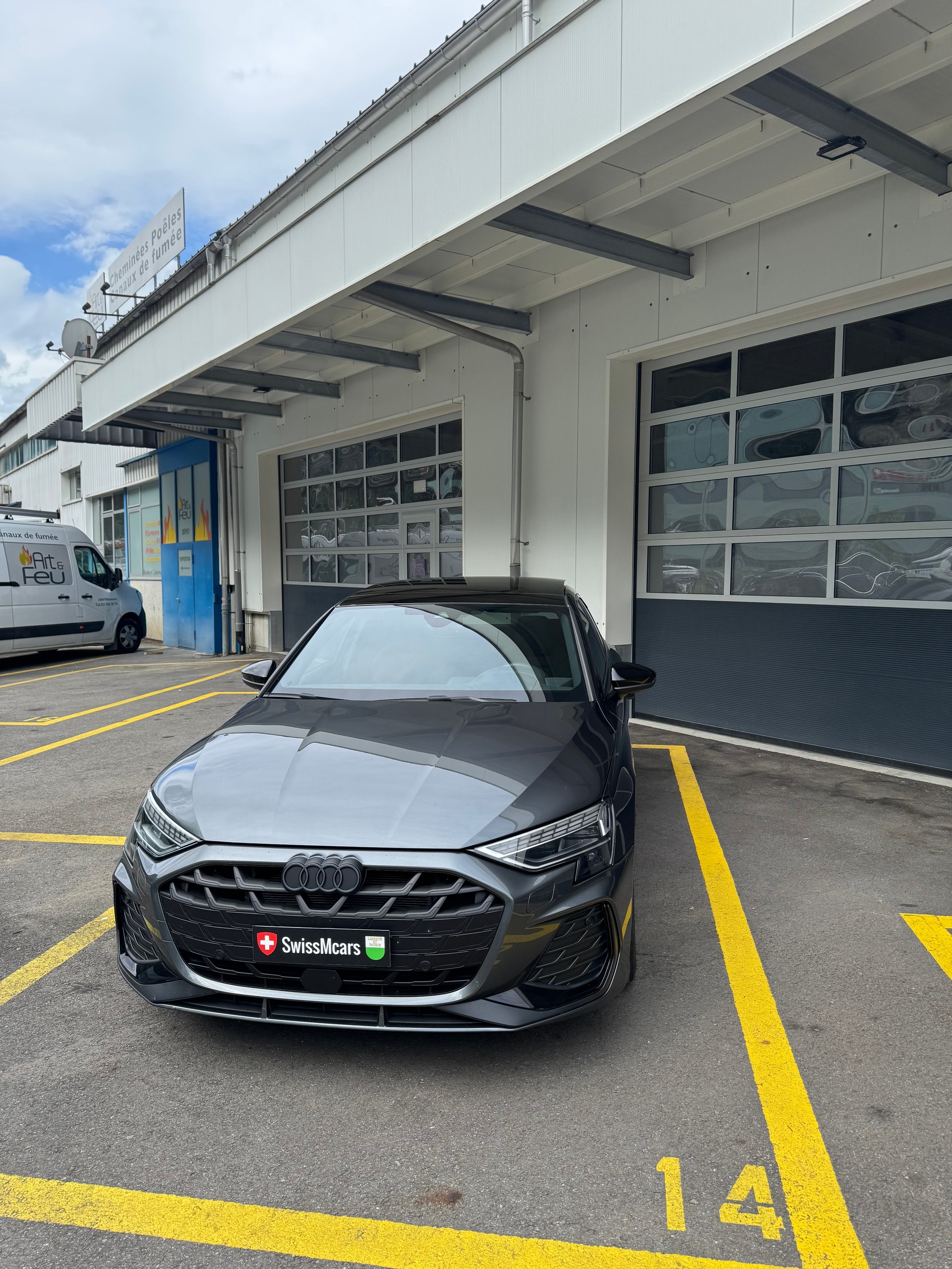 AUDI A3 Limousine 35 TFSI S-Line Attraction S-tronic-image-6