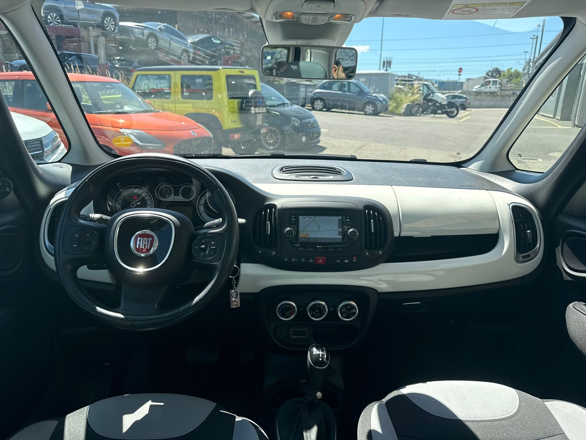 FIAT 500L Living 1.3 JTD Business Class Dualogic-image-10