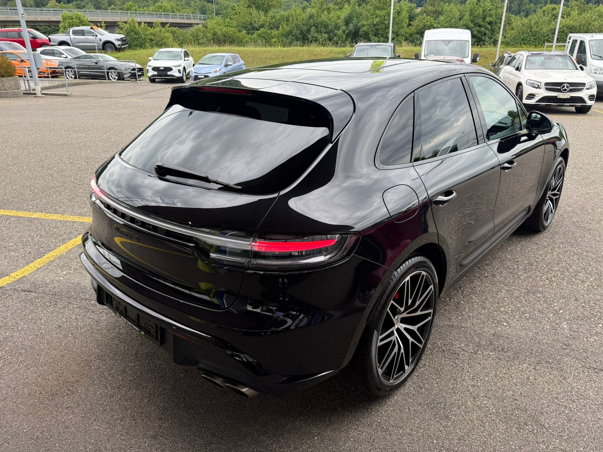PORSCHE Macan S PDK-image-5