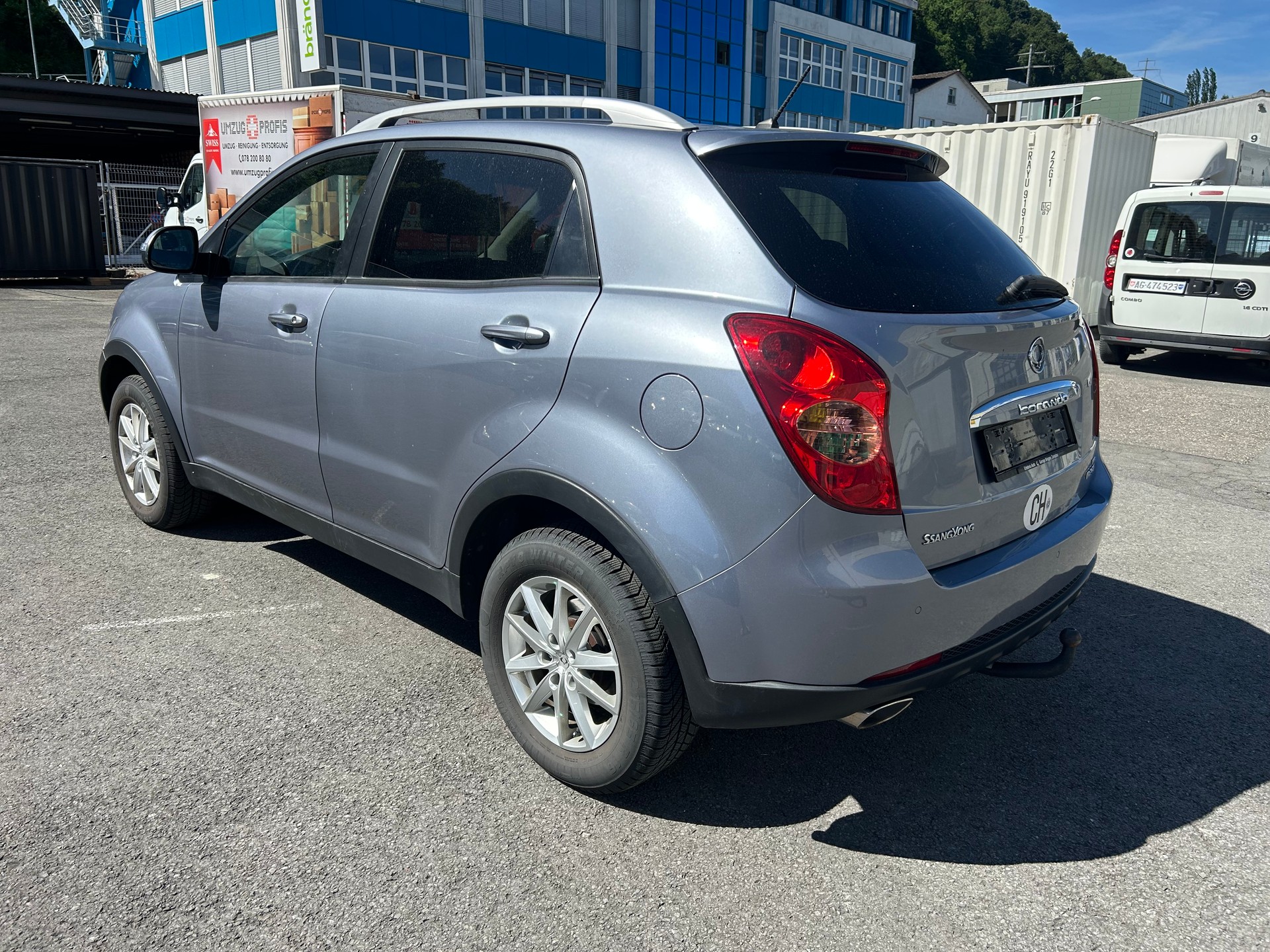 KGM-SsangYong Korando 2.0 XVT Sapphire 4WD Automatic-image-3