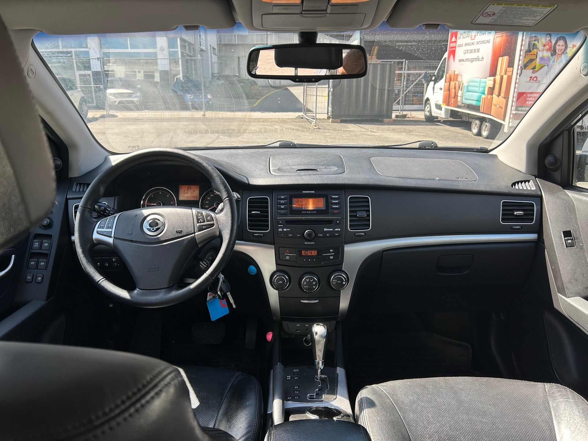 KGM-SsangYong Korando 2.0 XVT Sapphire 4WD Automatic-image-6