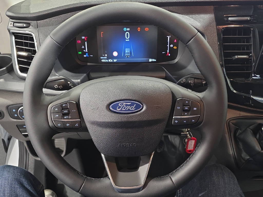 FORD Transit D-Kab. 350 L2 2.0 EcoBlue 165 PS Trend Brücke-image-12