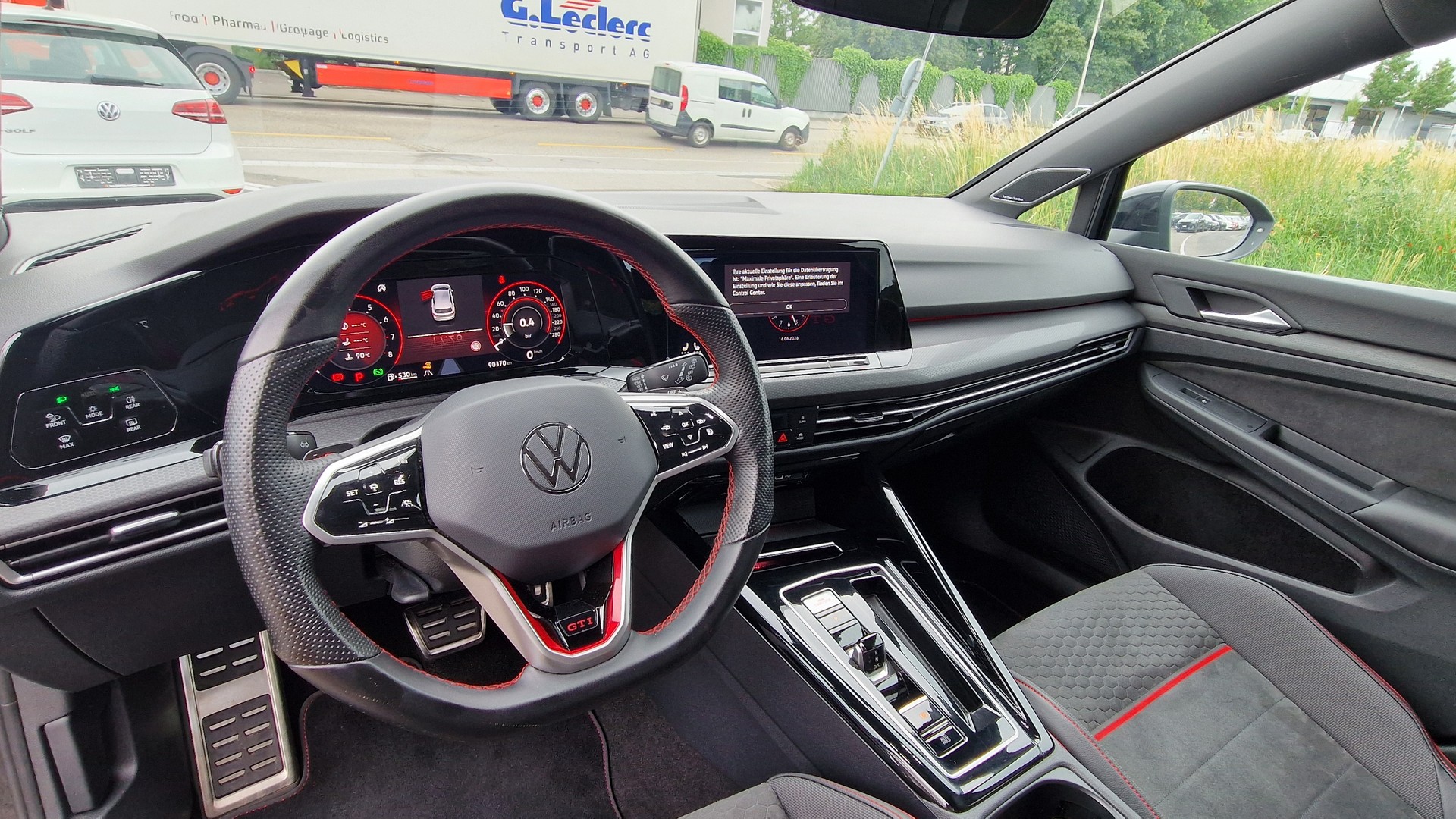 VW Golf 2.0 TSI GTI Clubsport DSG-image-6