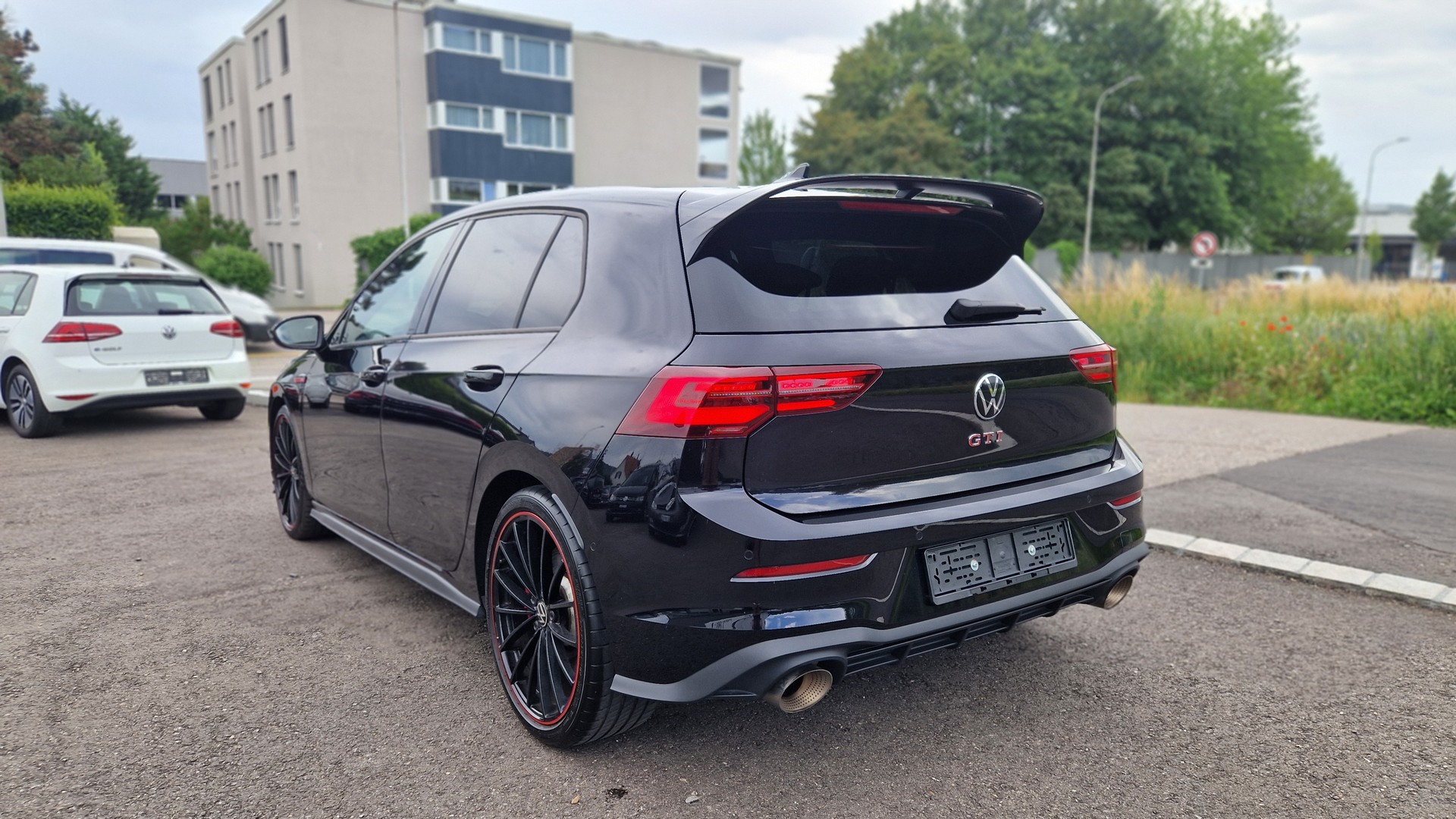 VW Golf 2.0 TSI GTI Clubsport DSG-image-3