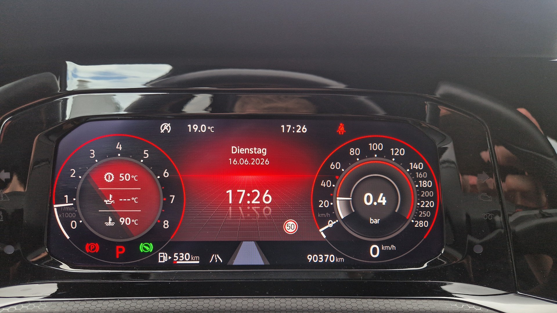 VW Golf 2.0 TSI GTI Clubsport DSG-image-8