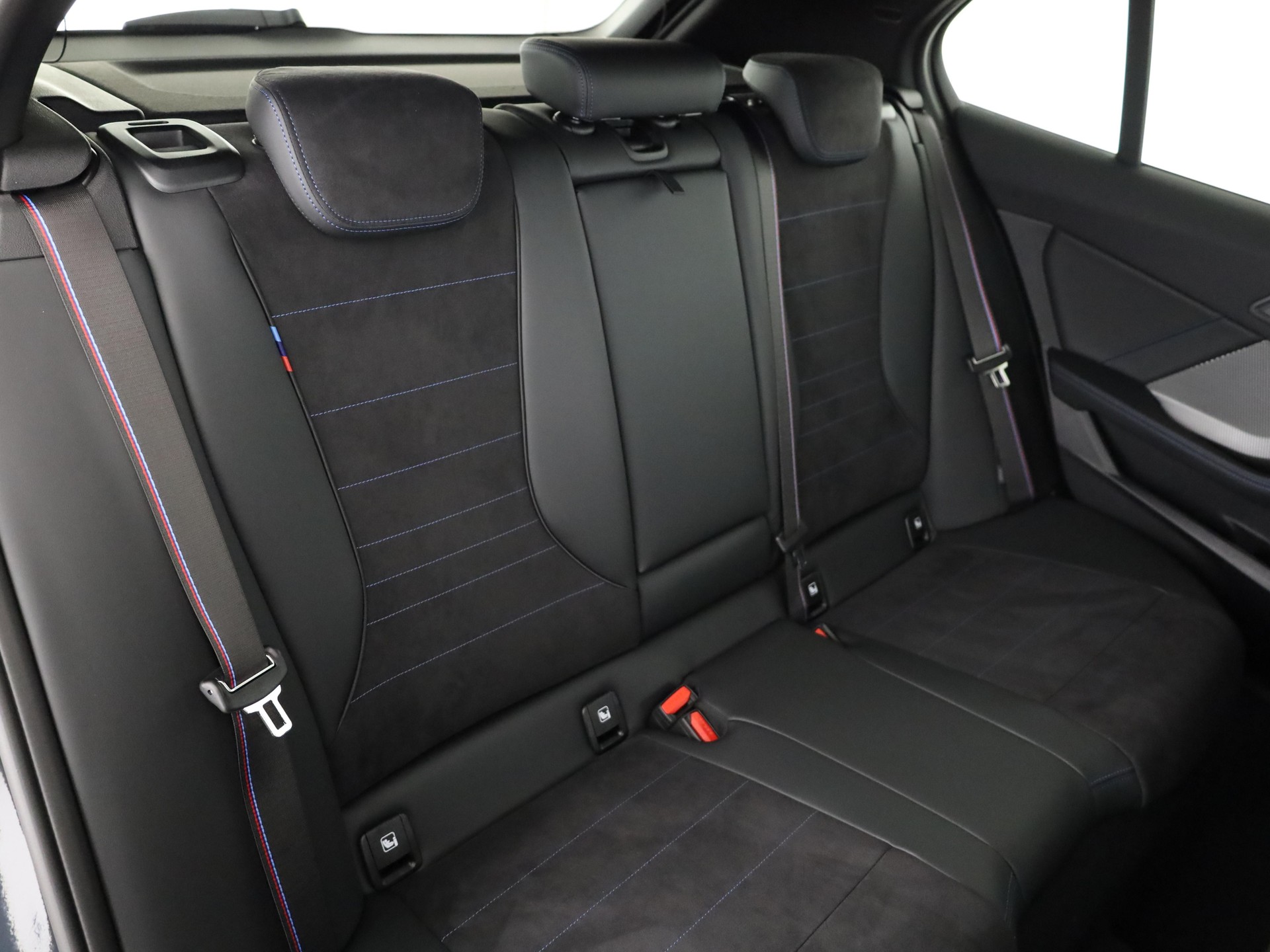 BMW M135i xDrive-image-14