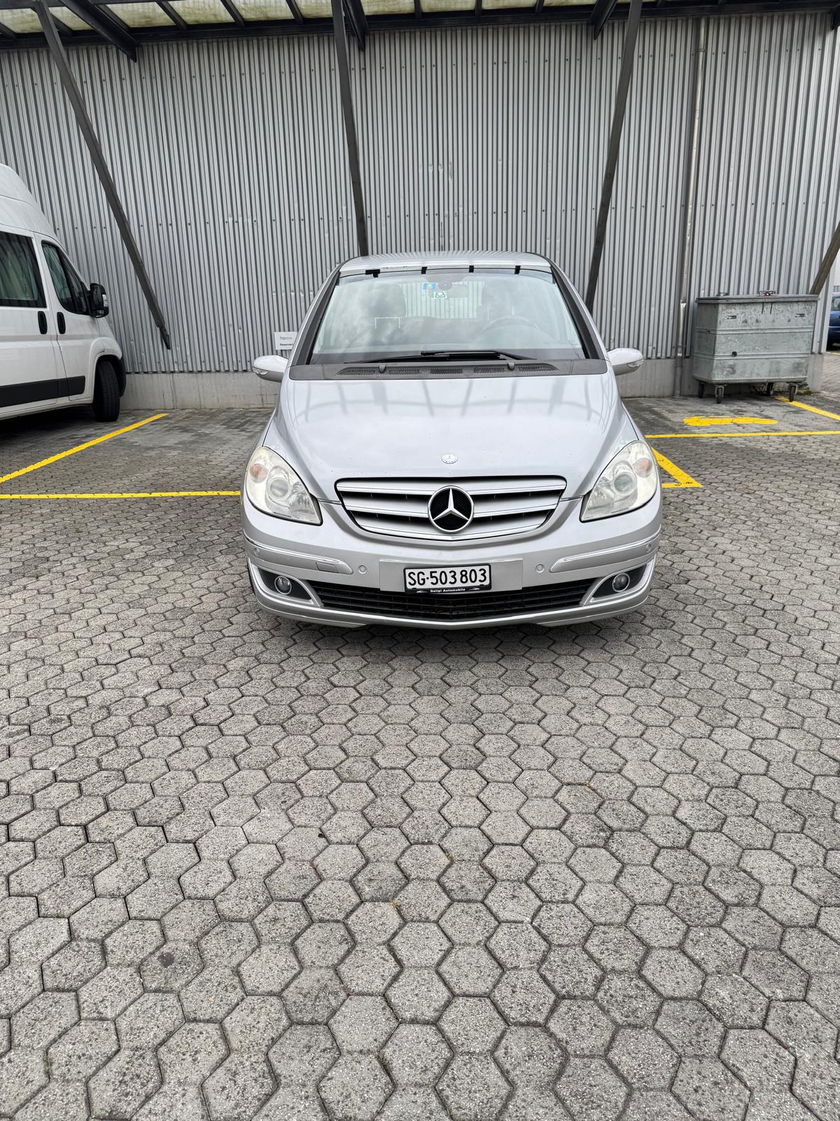MERCEDES-BENZ B 200 T-image-0
