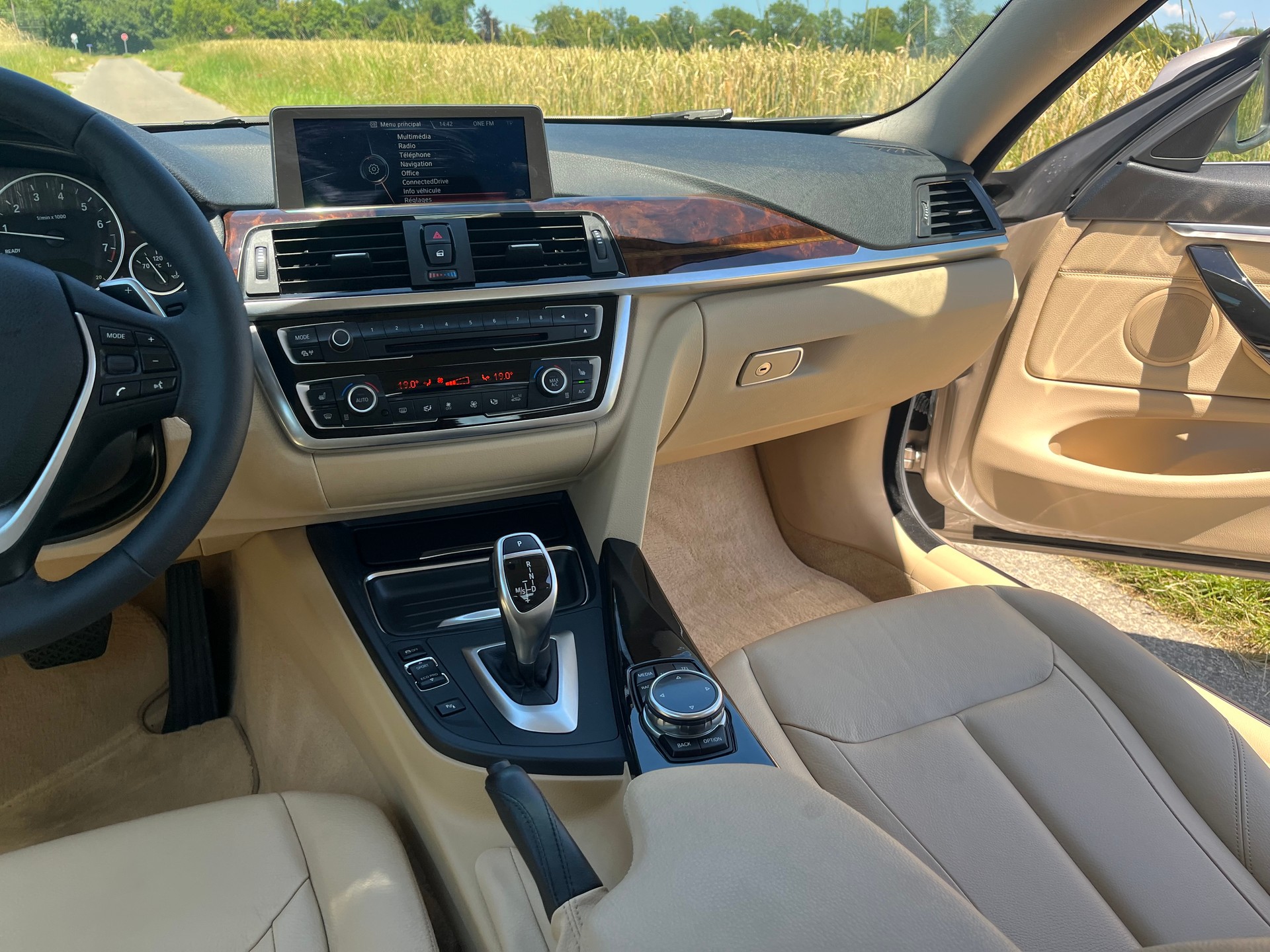 BMW 428i Coupé xDrive Luxury Line Steptronic-image-11