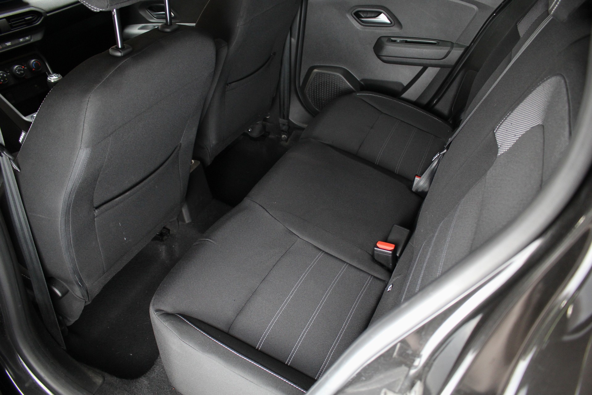 DACIA Sandero TCe 90 Comfort-image-9
