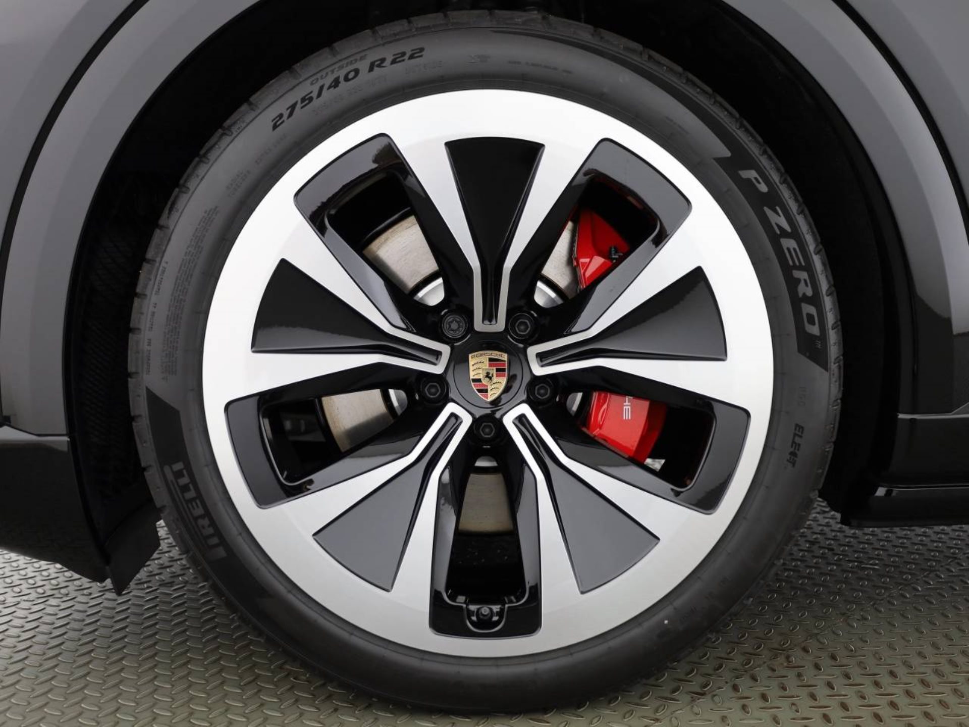 PORSCHE Cayenne S Coupé Electric-image-8