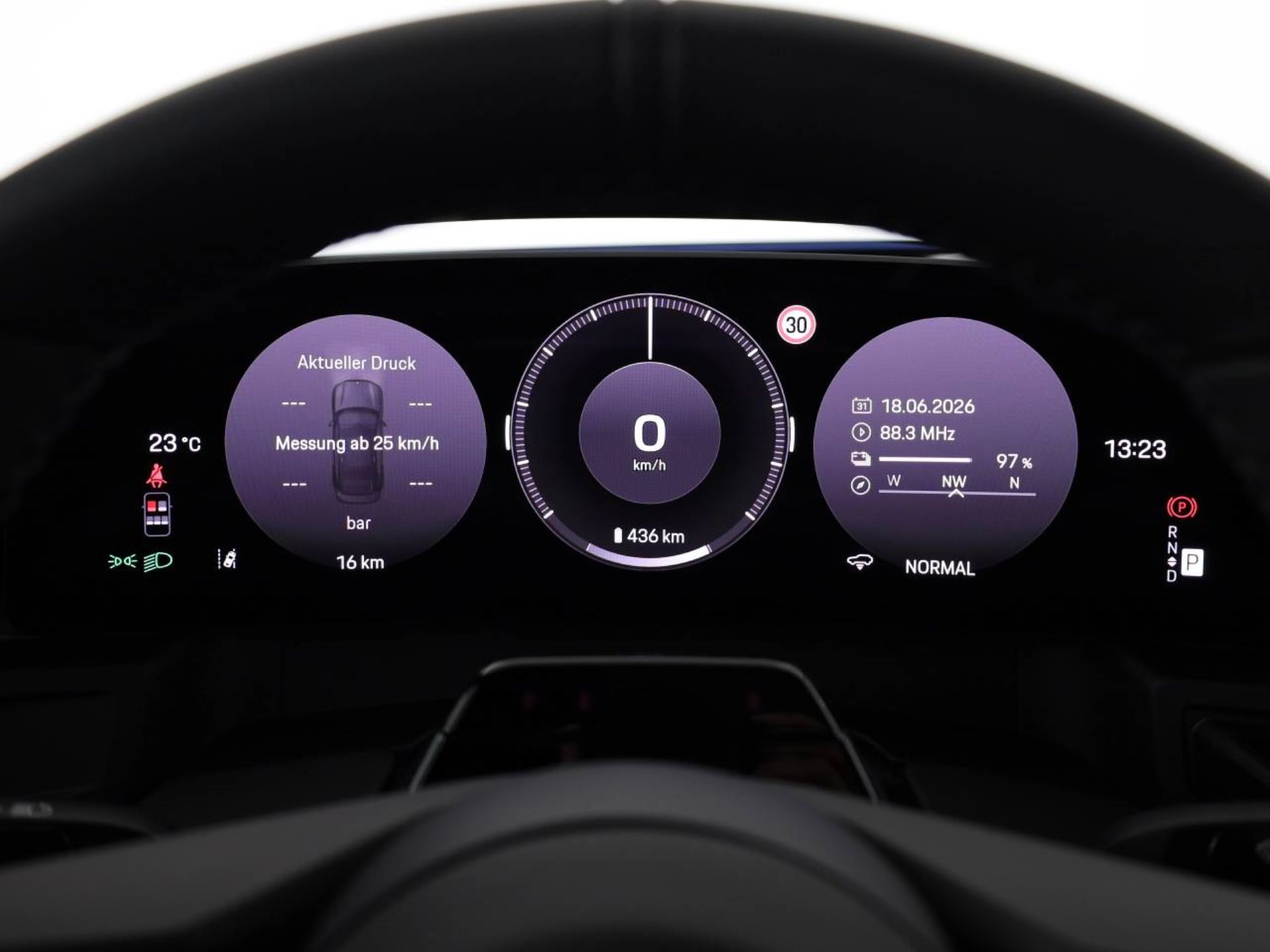 PORSCHE Cayenne S Coupé Electric-image-10