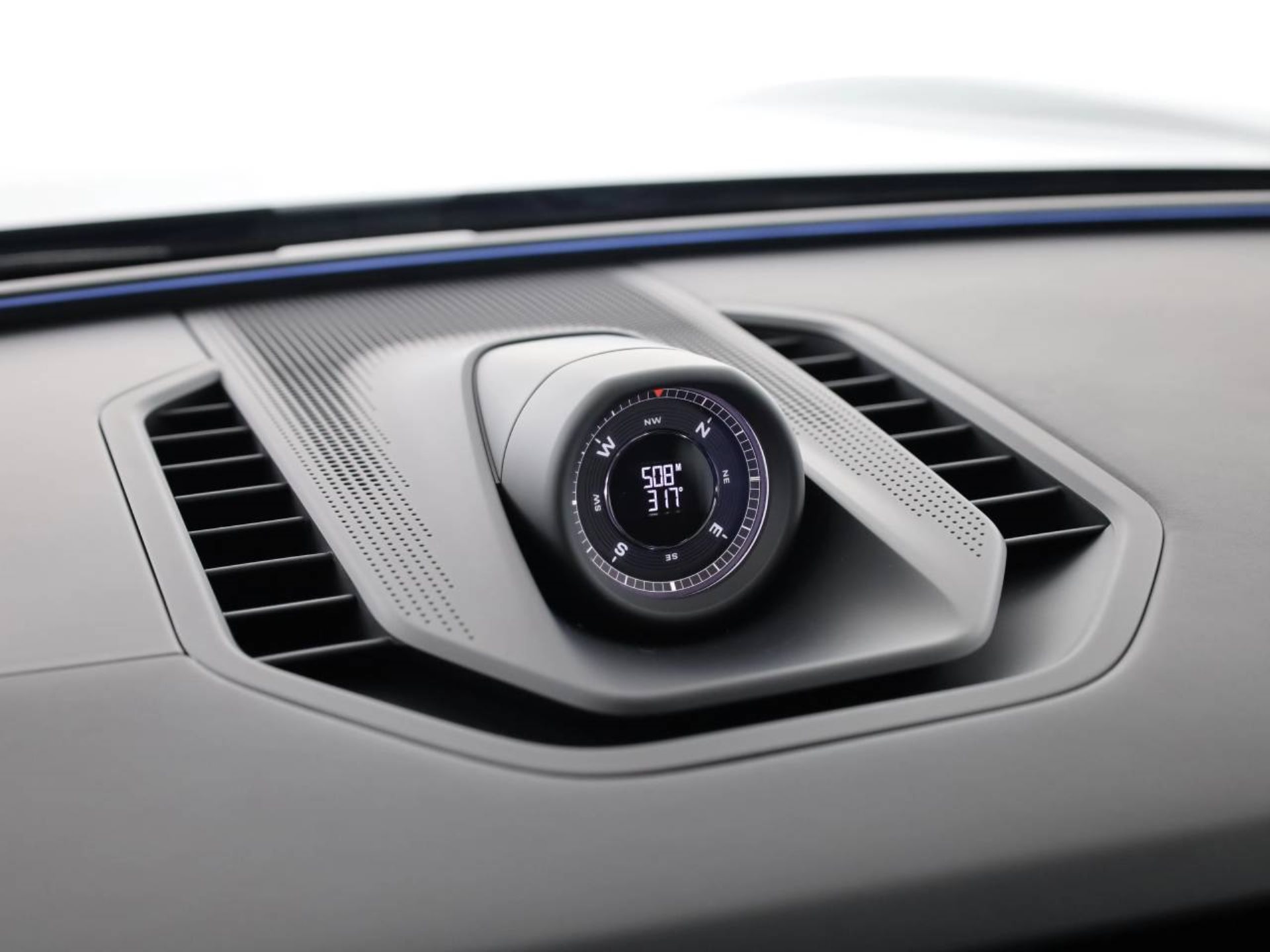 PORSCHE Cayenne S Coupé Electric-image-13