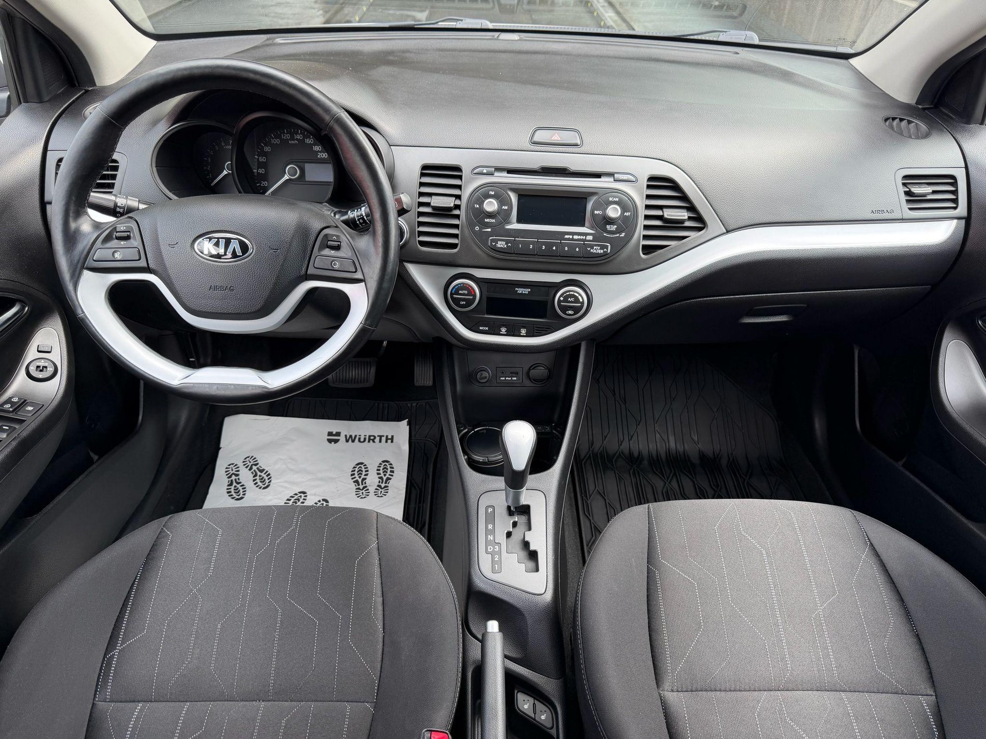 KIA Picanto 1.2 16V Style-image-10