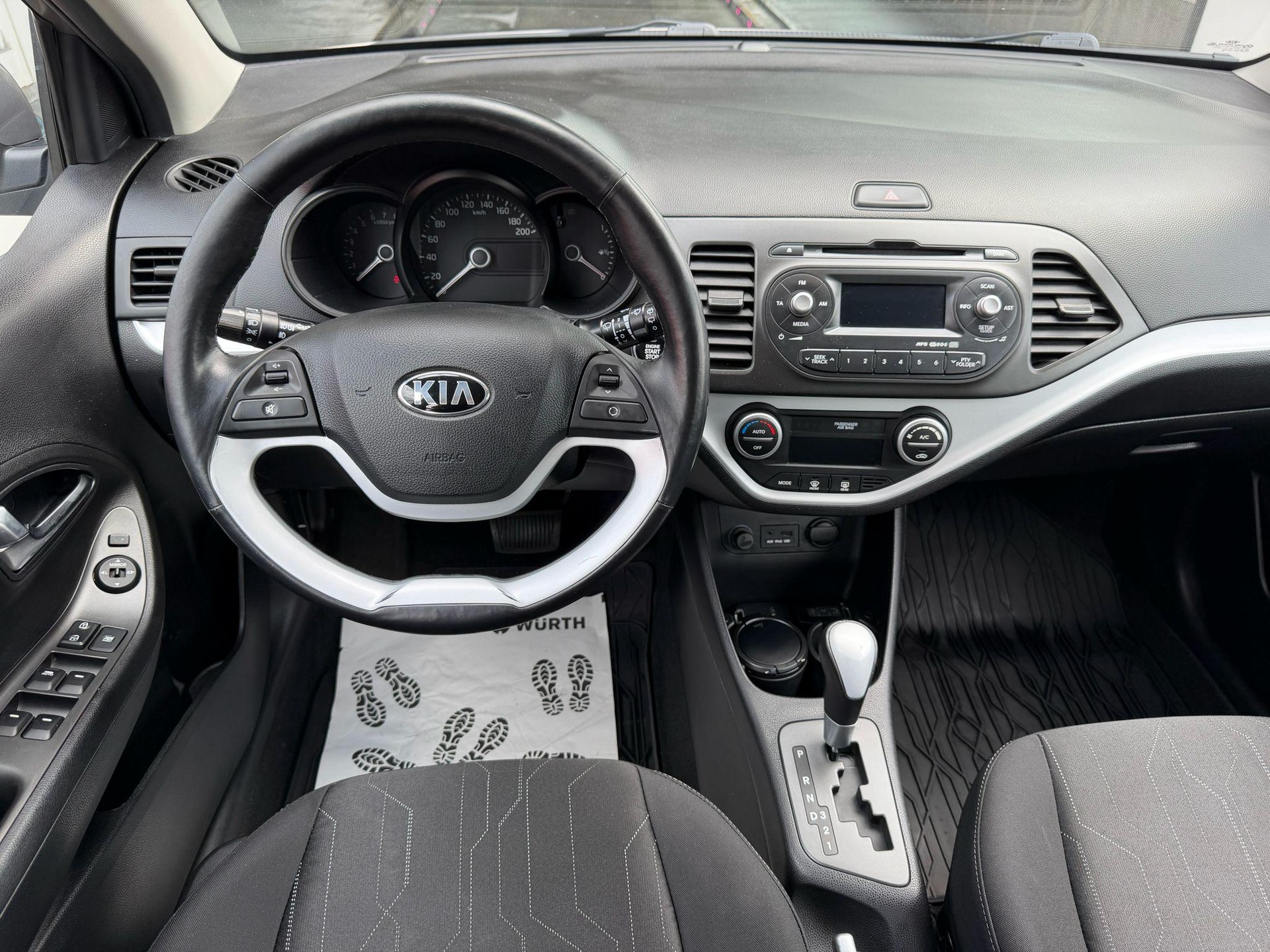 KIA Picanto 1.2 16V Style-image-8