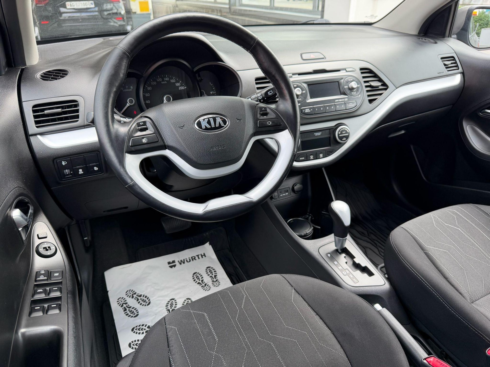 KIA Picanto 1.2 16V Style-image-7