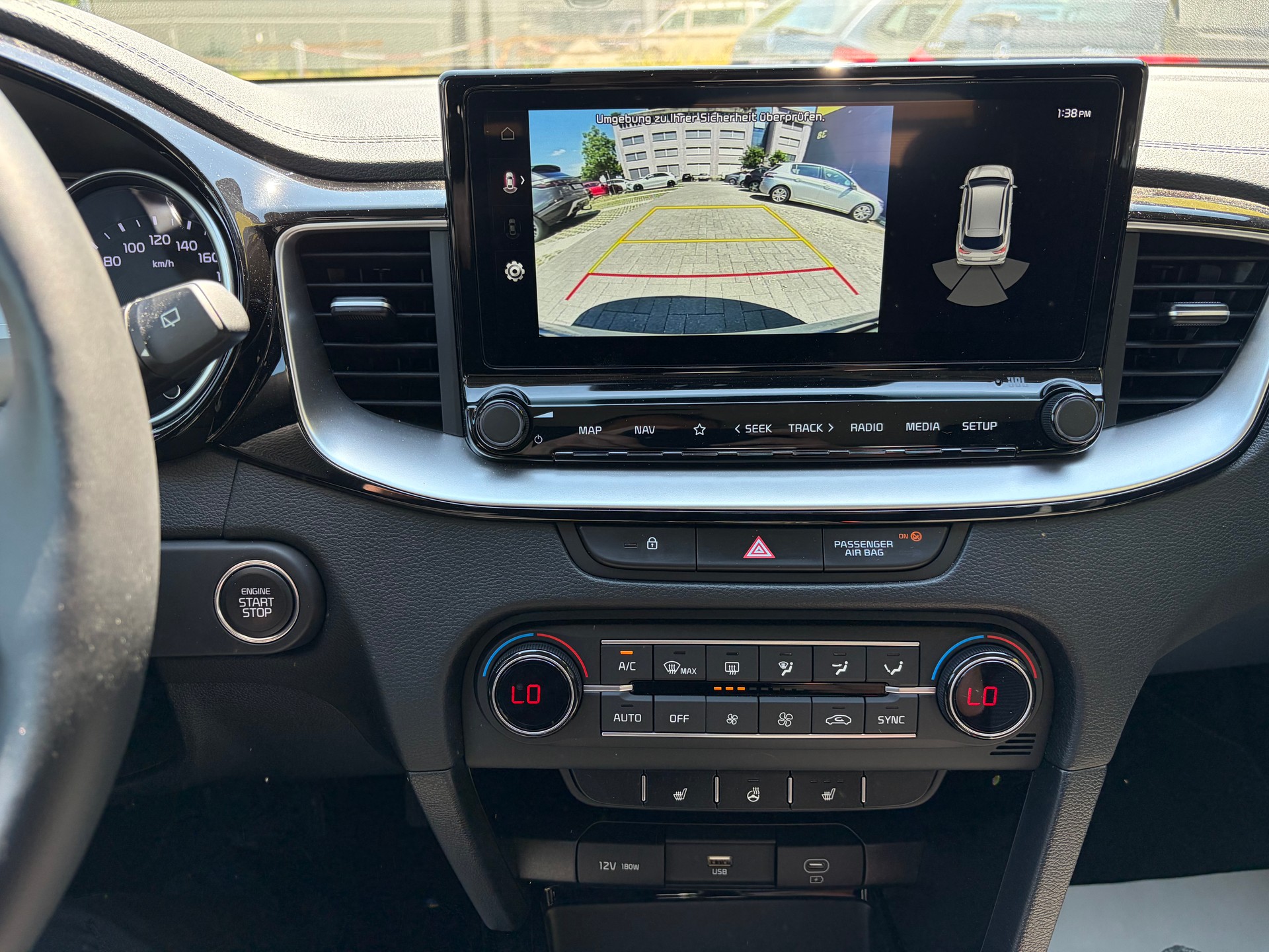 KIA Ceed Sportswagon 1.5 T-GDi Power DCT-image-13