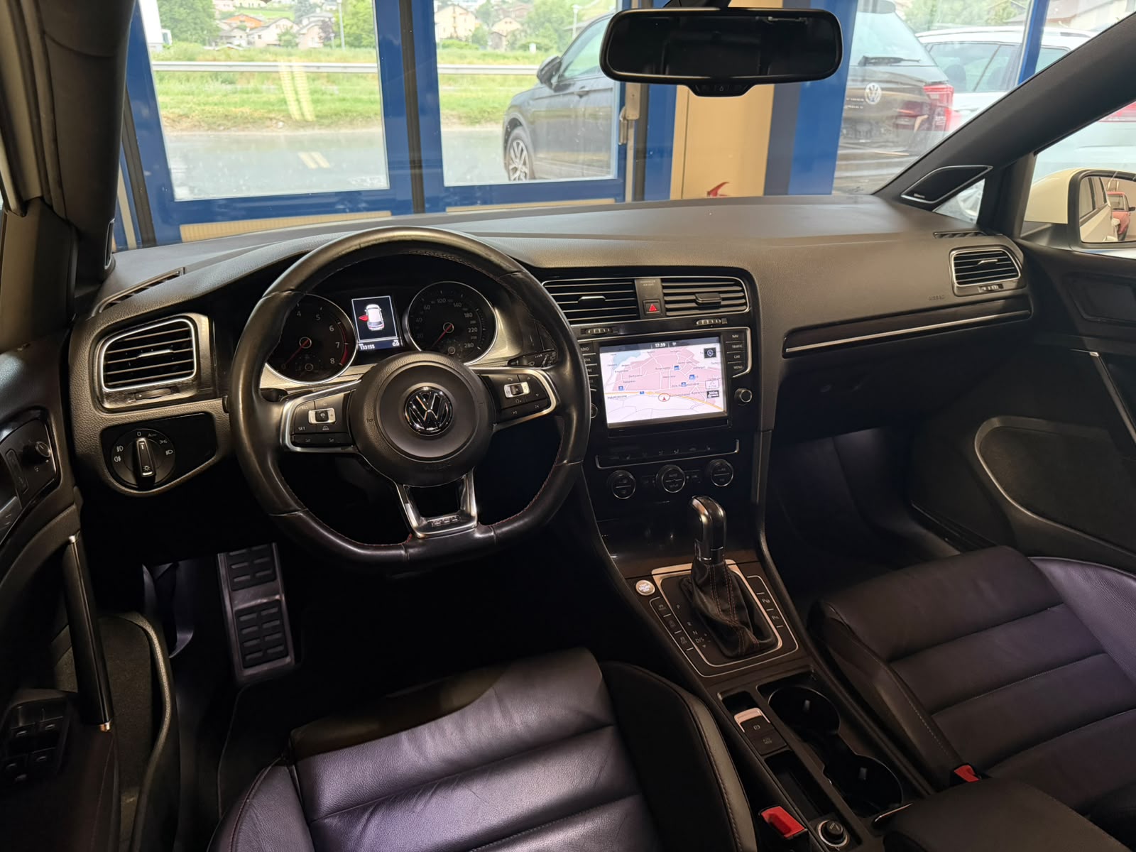 VW Golf 2.0 TSI GTI Performance DSG-image-15