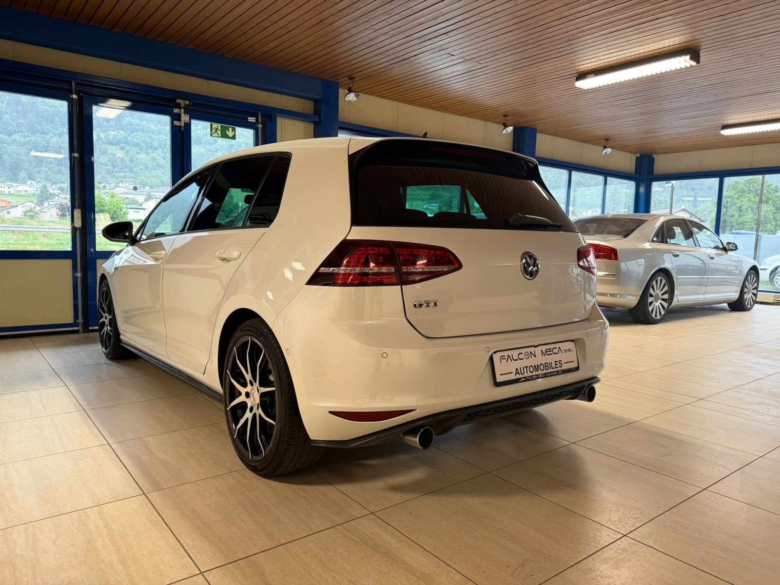 VW Golf 2.0 TSI GTI Performance DSG-image-7