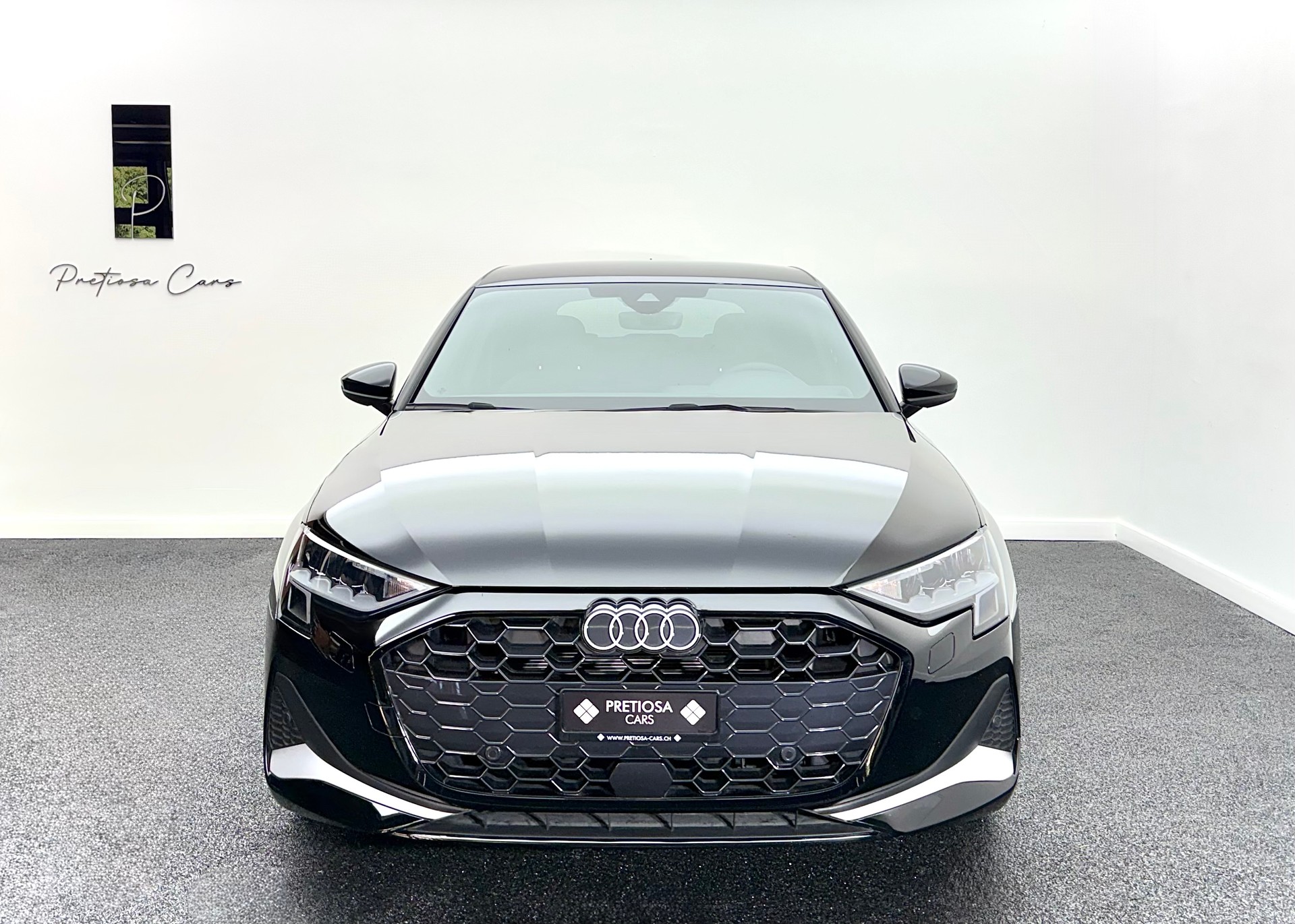 AUDI A3 Sportback 35 TFSI advanced S-tronic KOMPLETT LEDER-showroom-element-2