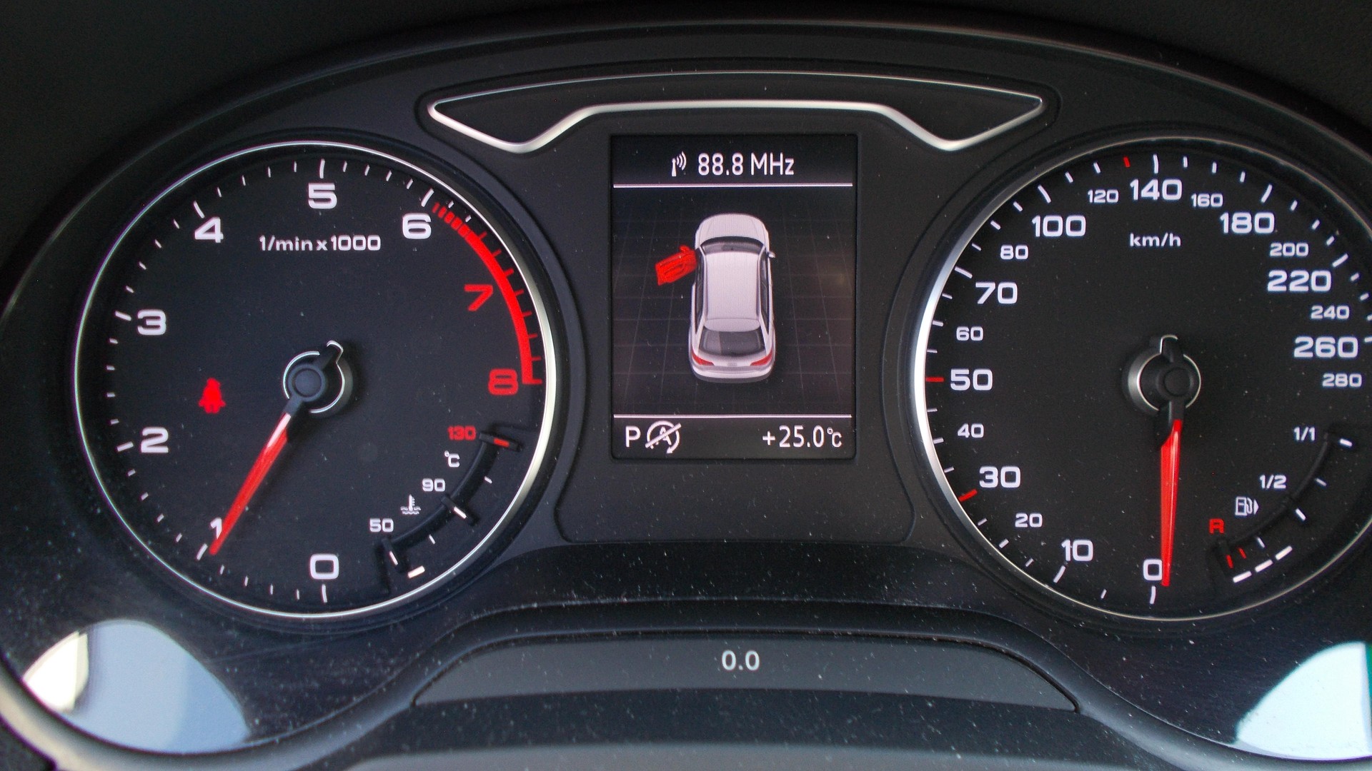 AUDI A3 Sportback 1.8 TFSI Ambition quattro S-tronic-image-9
