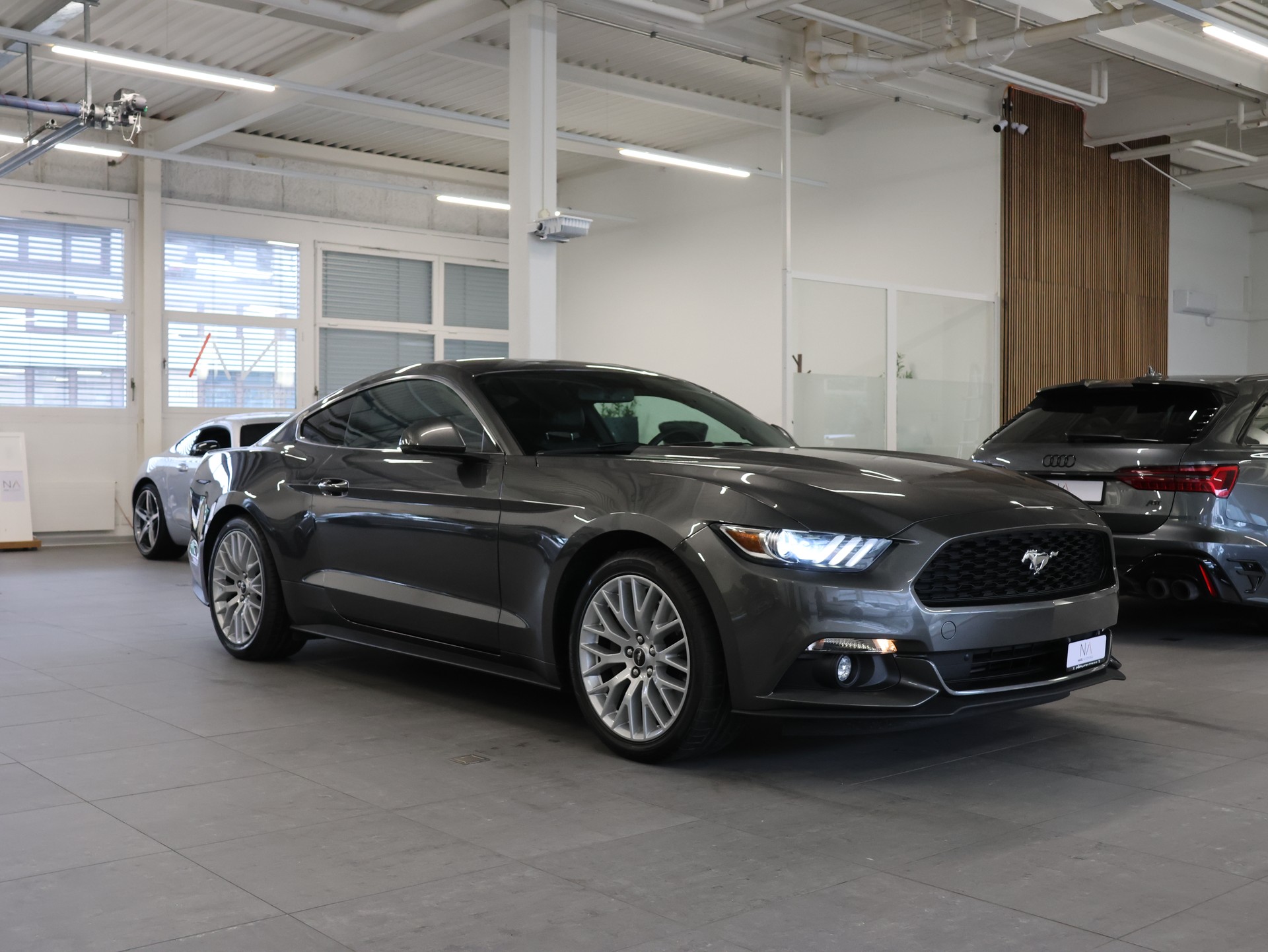 FORD Mustang Fastback 2.3 Automat *Rückfahrkamera* *Sitzheizung*-image-1