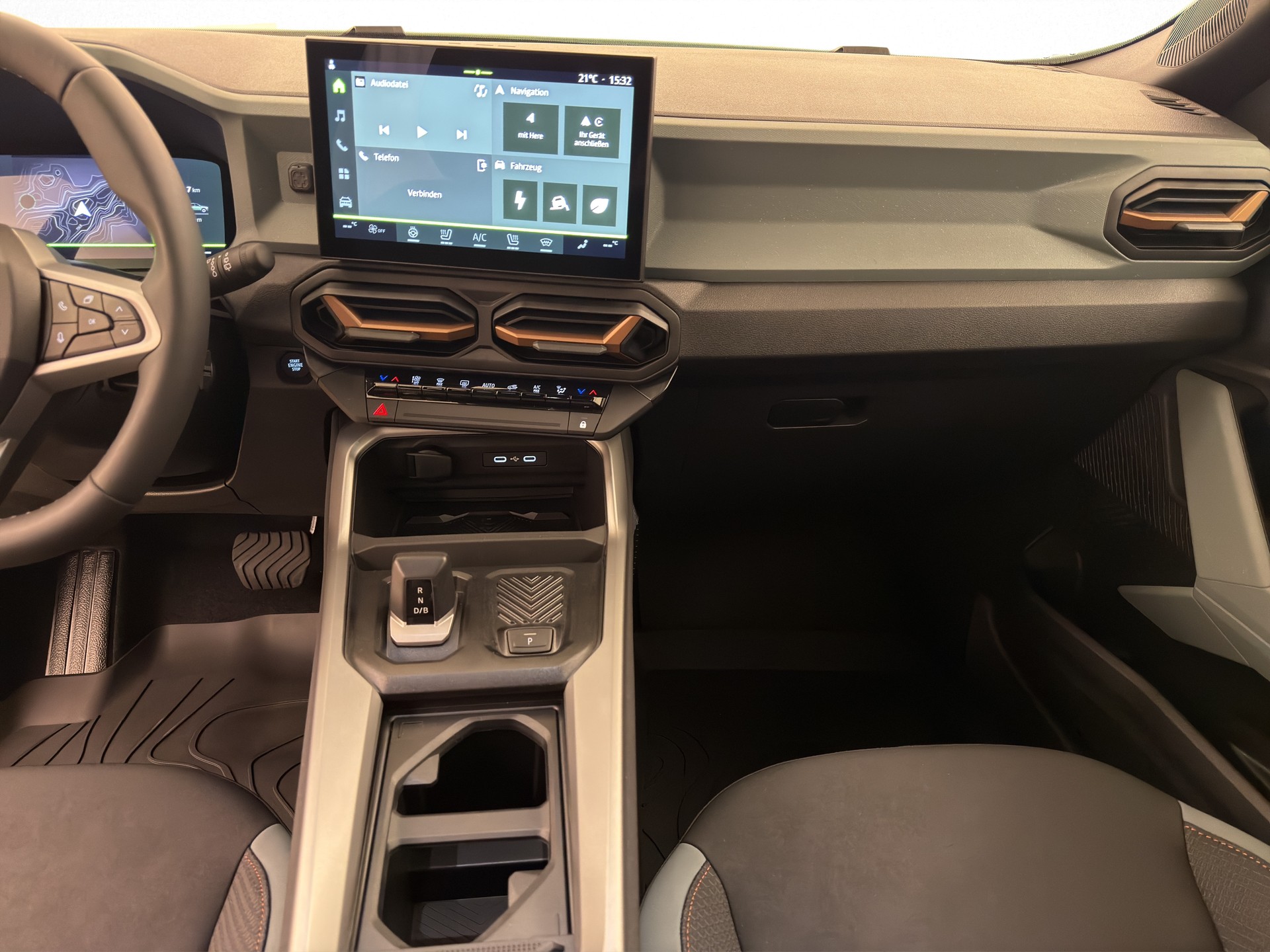 DACIA Bigster 1.8 Hybrid Extreme-image-9